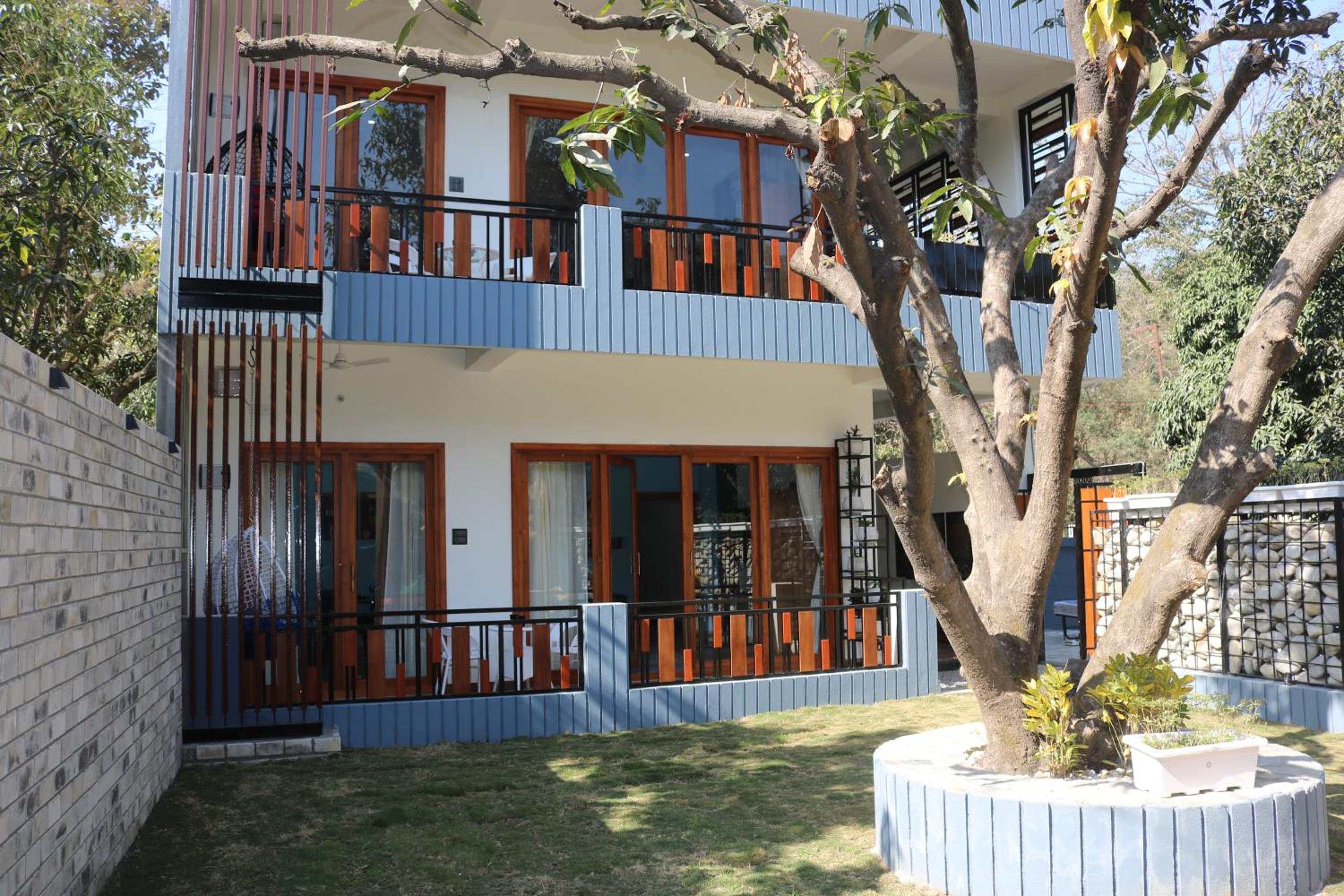 Barefoot Homestays