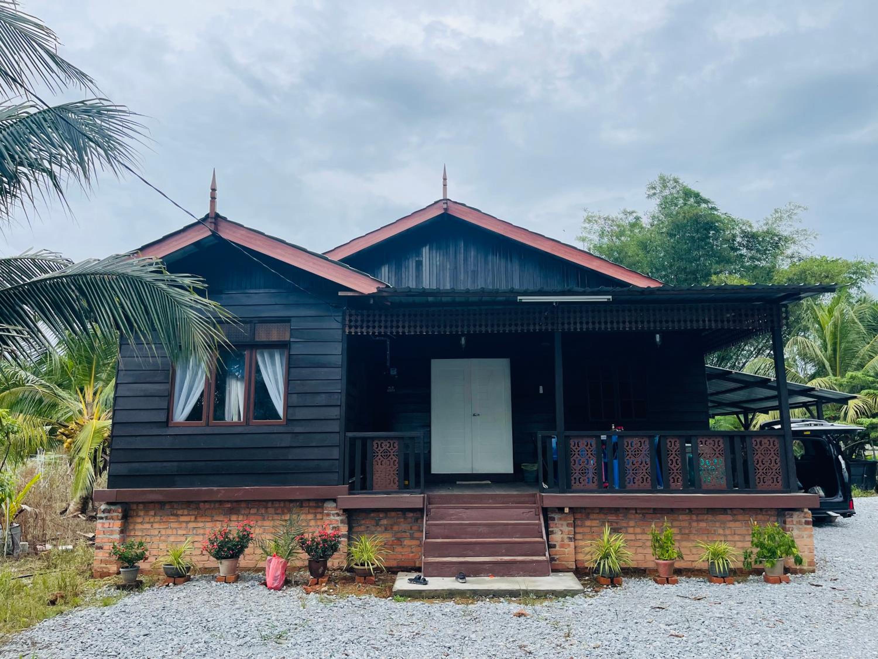 NAZIRIN HOMESTAY D’VILLAGE MUAR BATU PAHAT photo 2