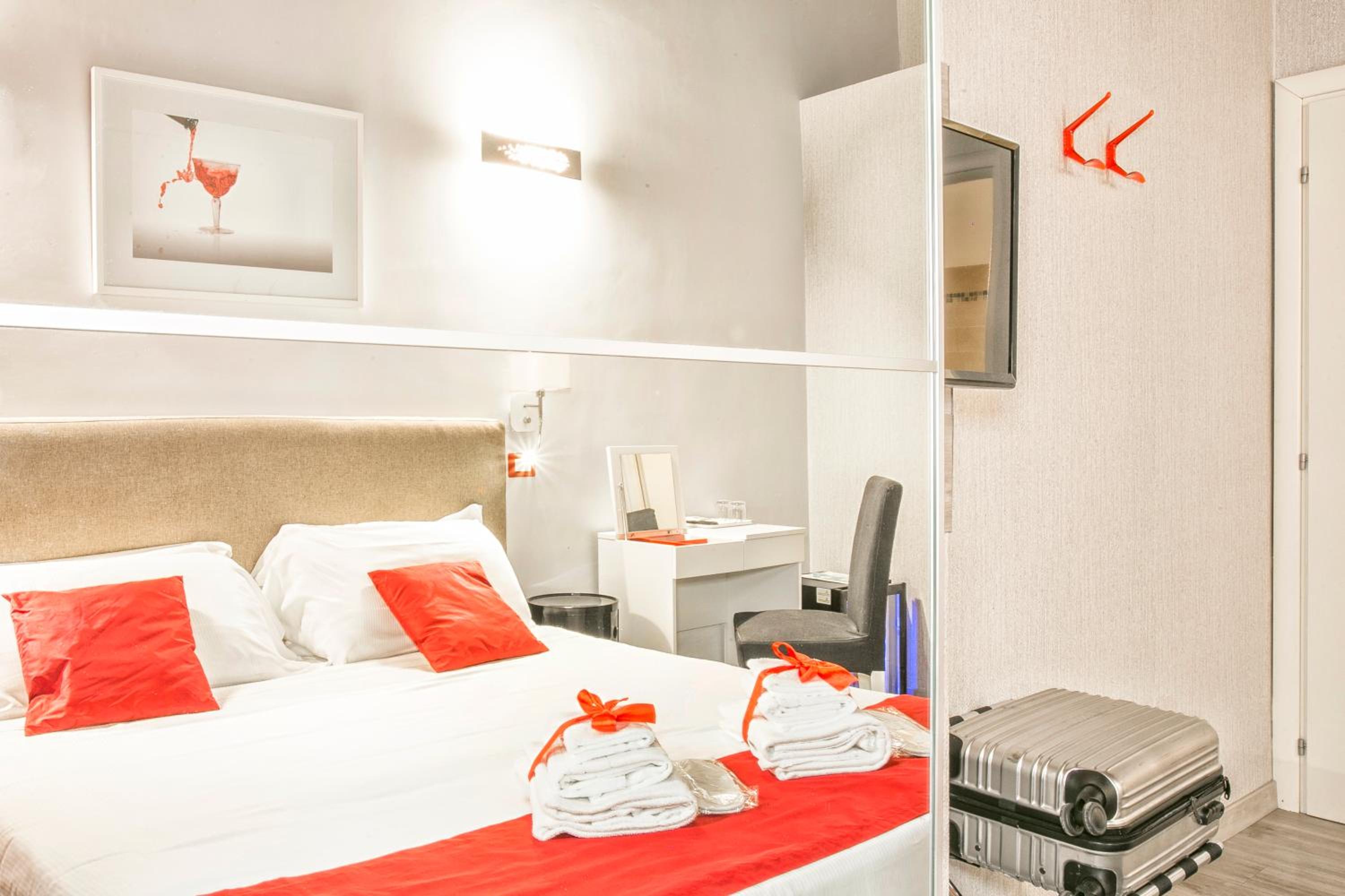 hotel room