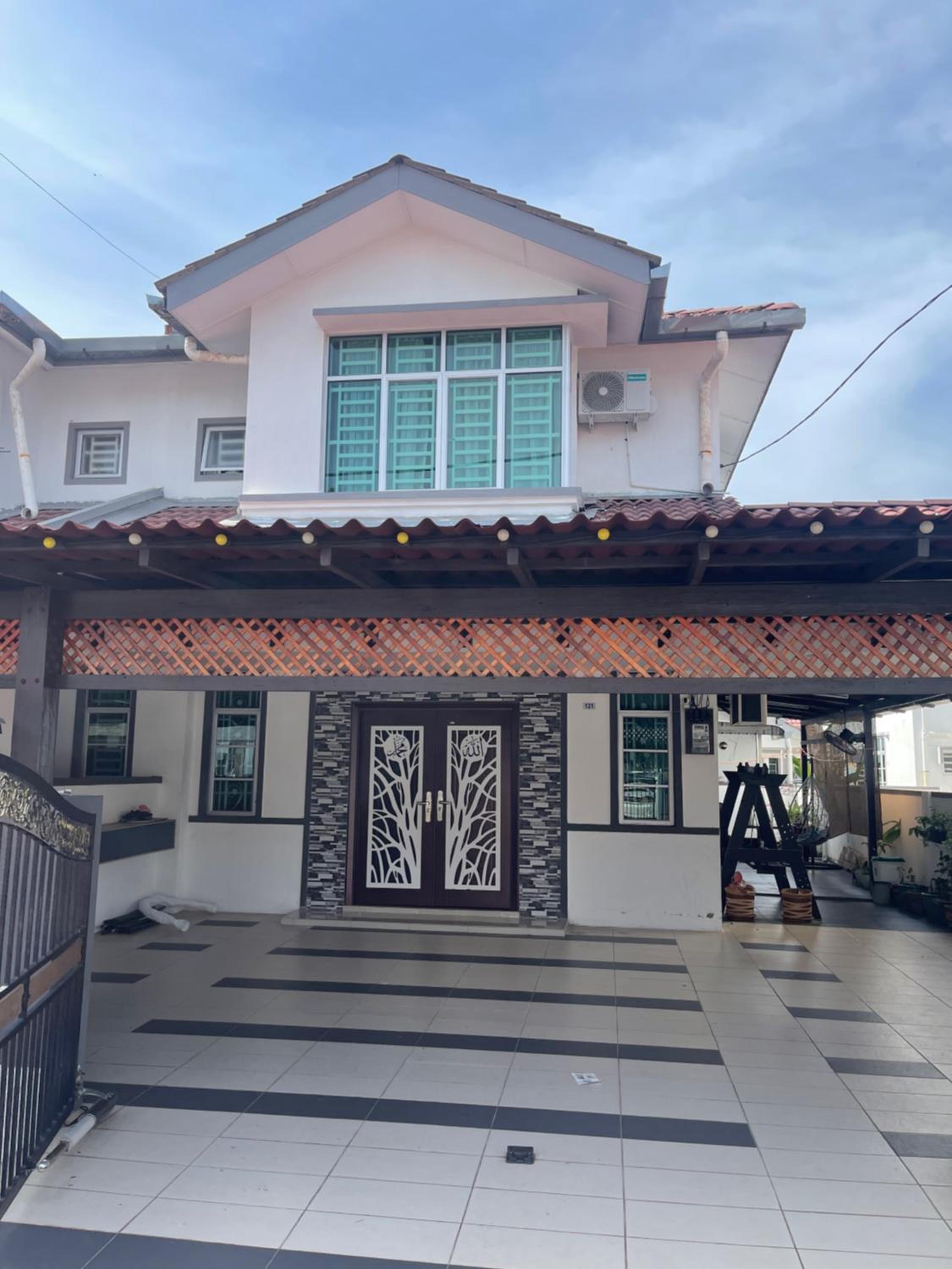 NO 121 NAZIRIN HOMESTAY TMN DESA MANJUNG photo 8