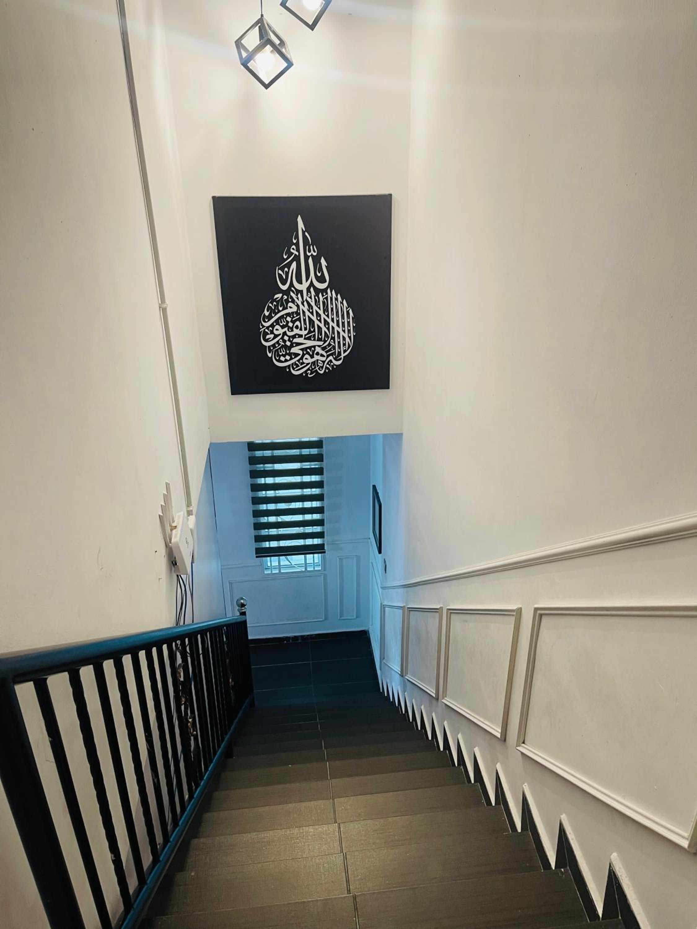 NO 121 NAZIRIN HOMESTAY TMN DESA MANJUNG photo 3