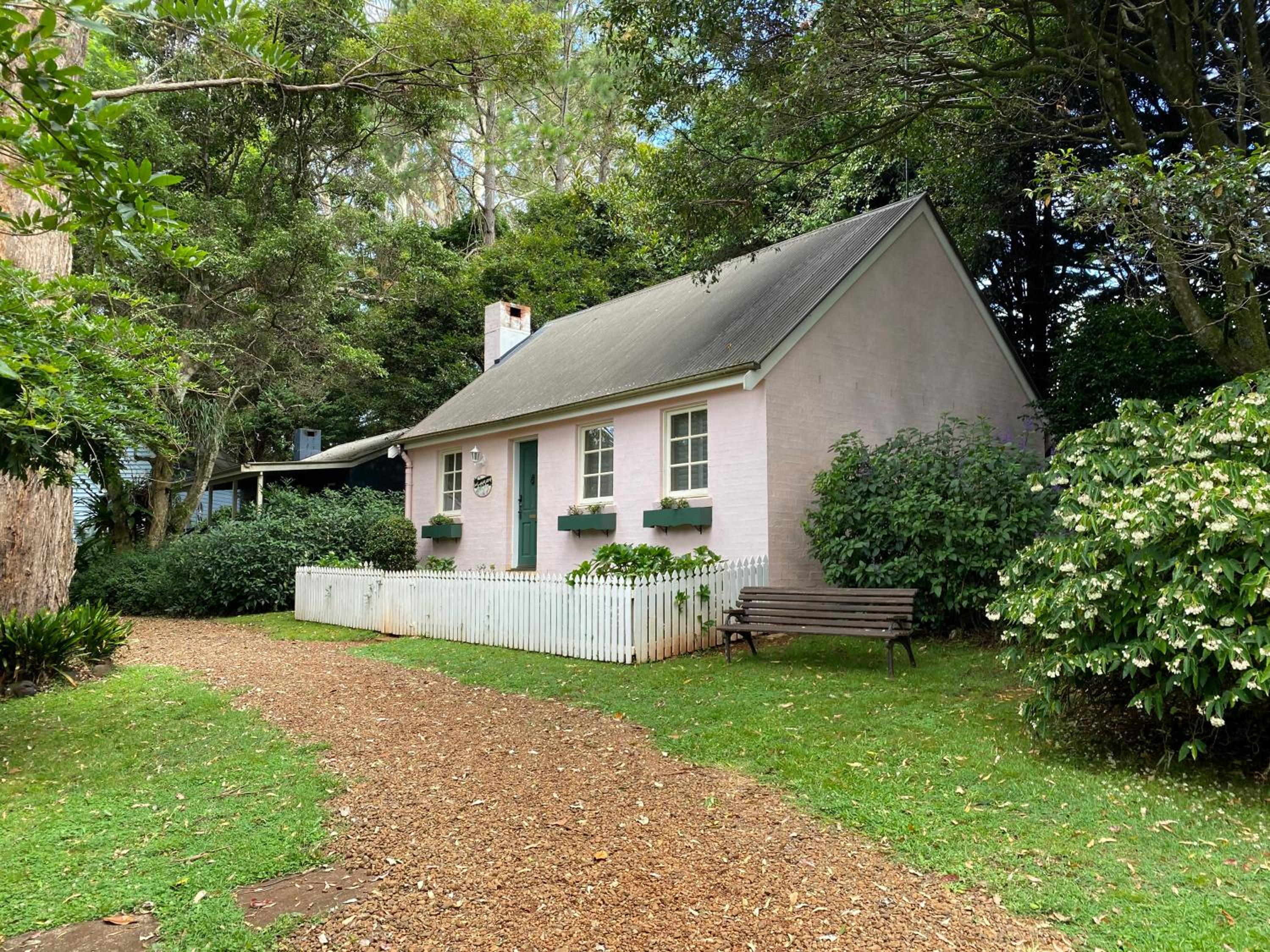 The Romantic Pink English Cottage at Tamborine Mountain