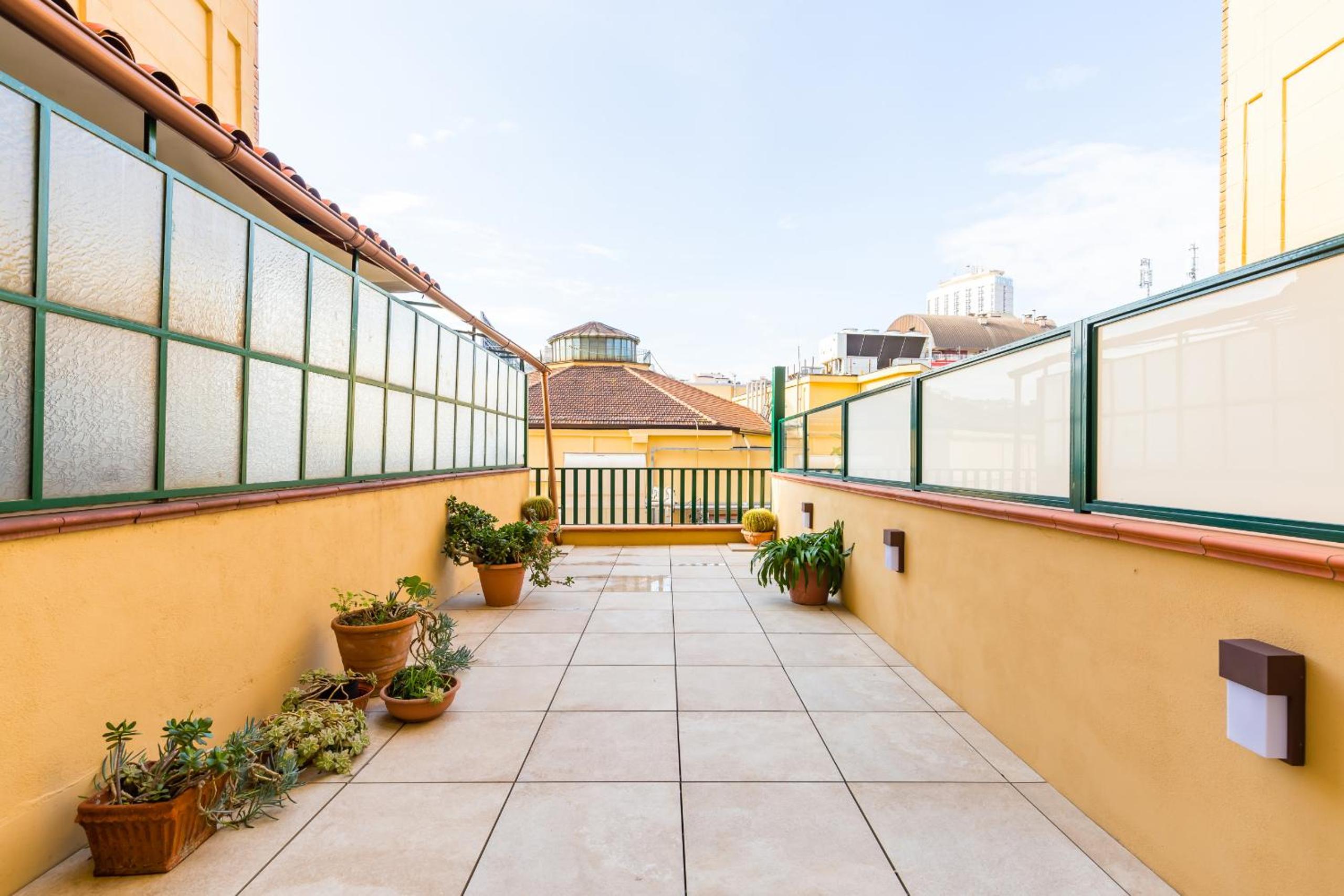 Piazza Municipio Apartments by Wonderful Italy — Naples photo 5