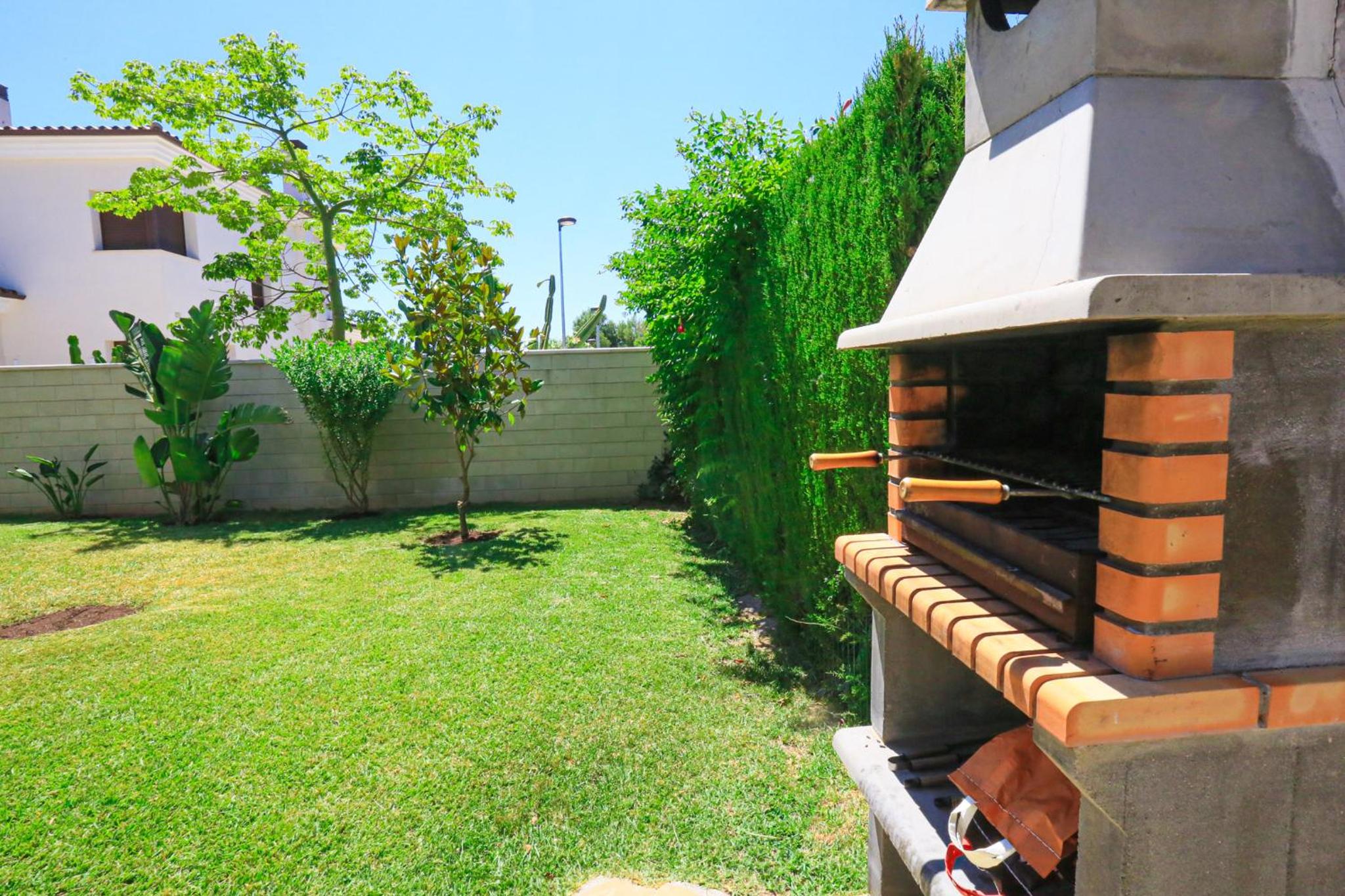 LITORAL COSTA DORADA - CASA OSCA Only families