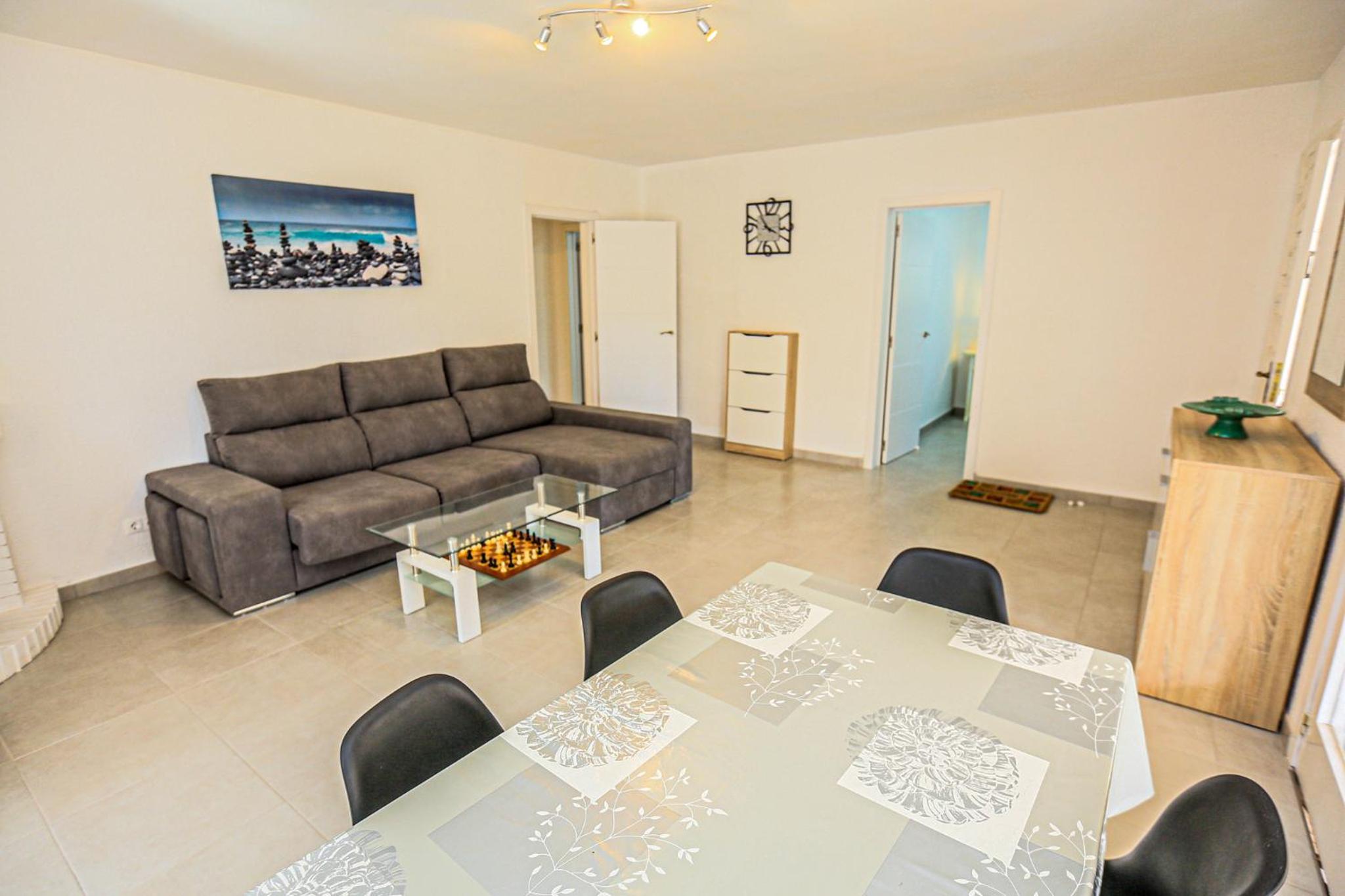 LITORAL COSTA DORADA - CASA OSCA Only families