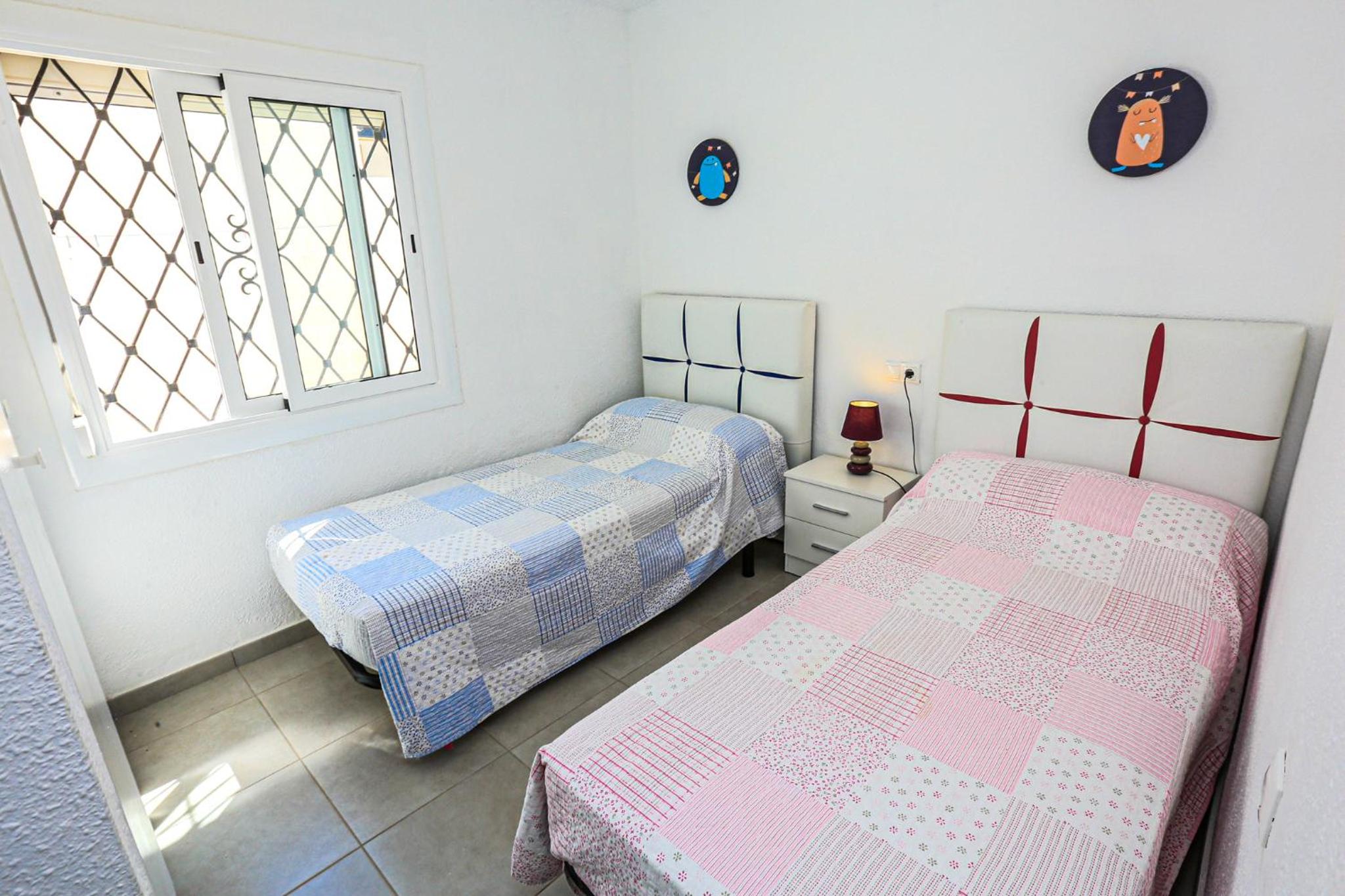 LITORAL COSTA DORADA - CASA OSCA Only families