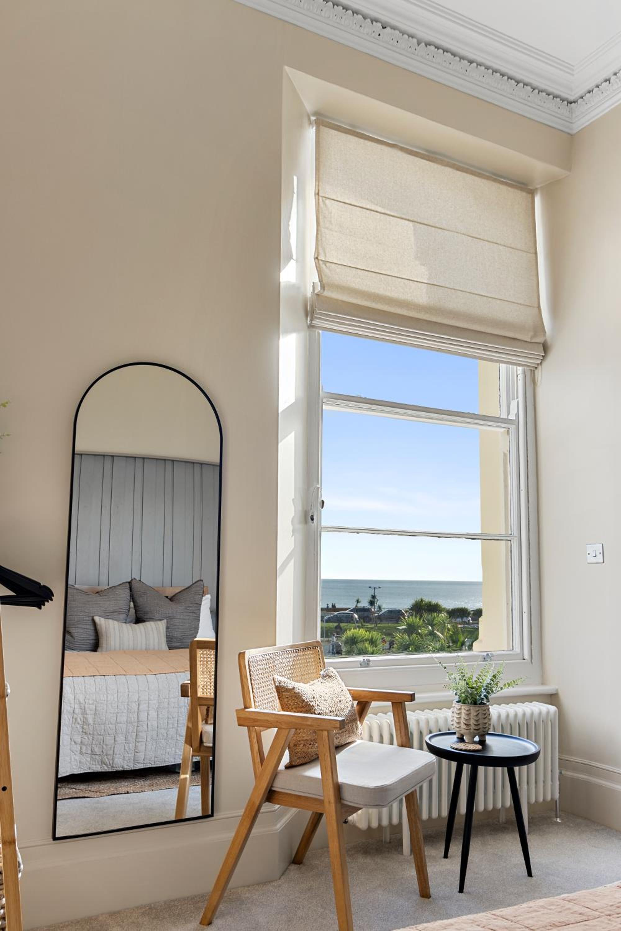 Sea Breeze, Luxury Views Seafront Stylish Home view 2