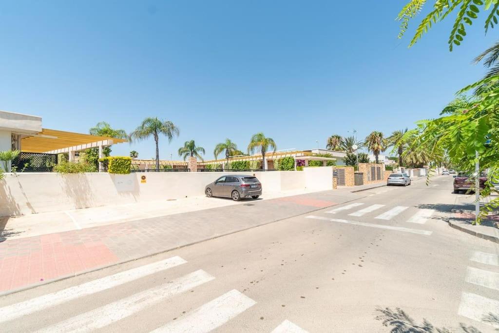 Magnífico adosado con piscina y barbacoa
