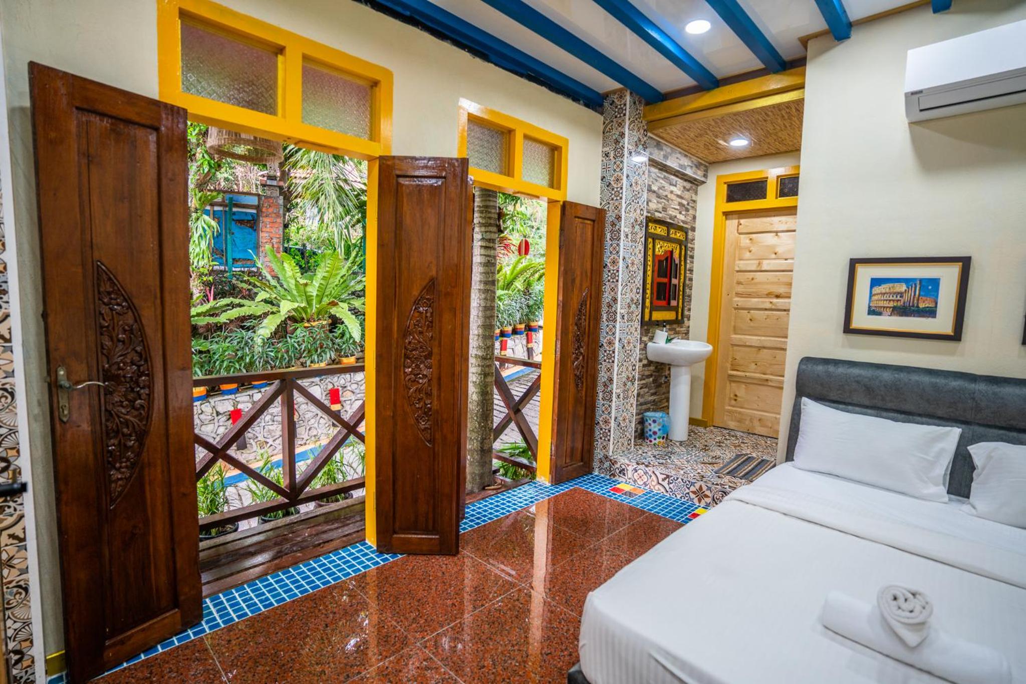Lost Paradise Resort