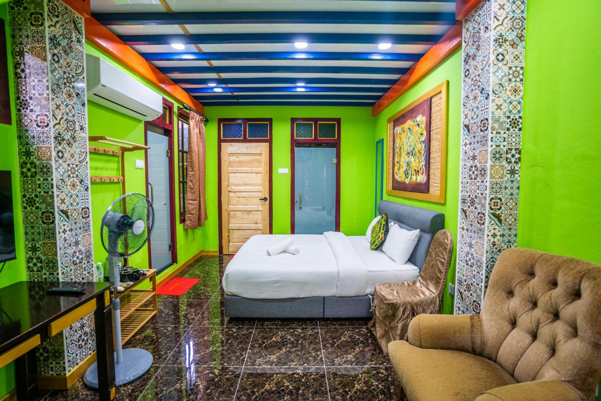 Lost Paradise Resort