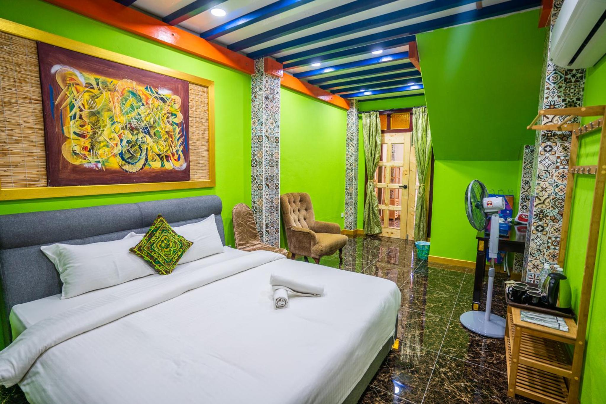 Lost Paradise Resort