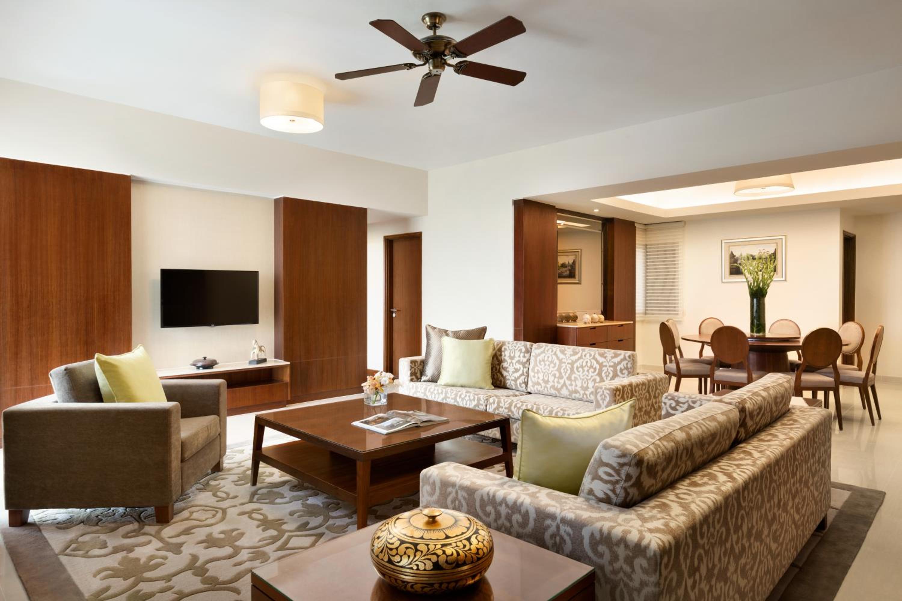 Shangri-La Serviced Apartments, Yangon view 5