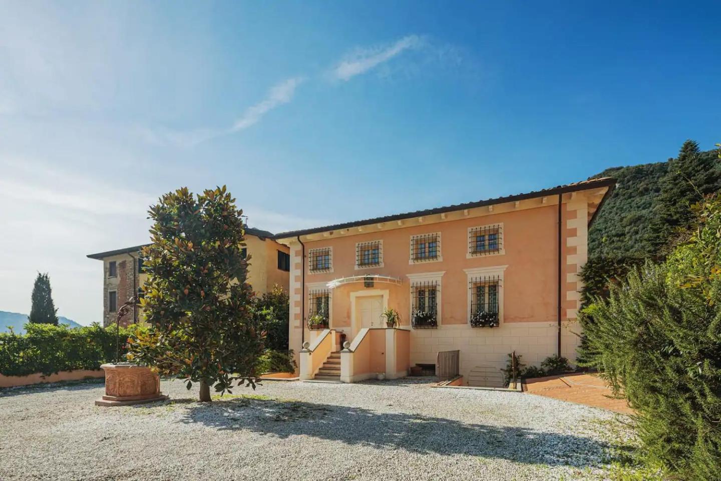 Villa Melangola
