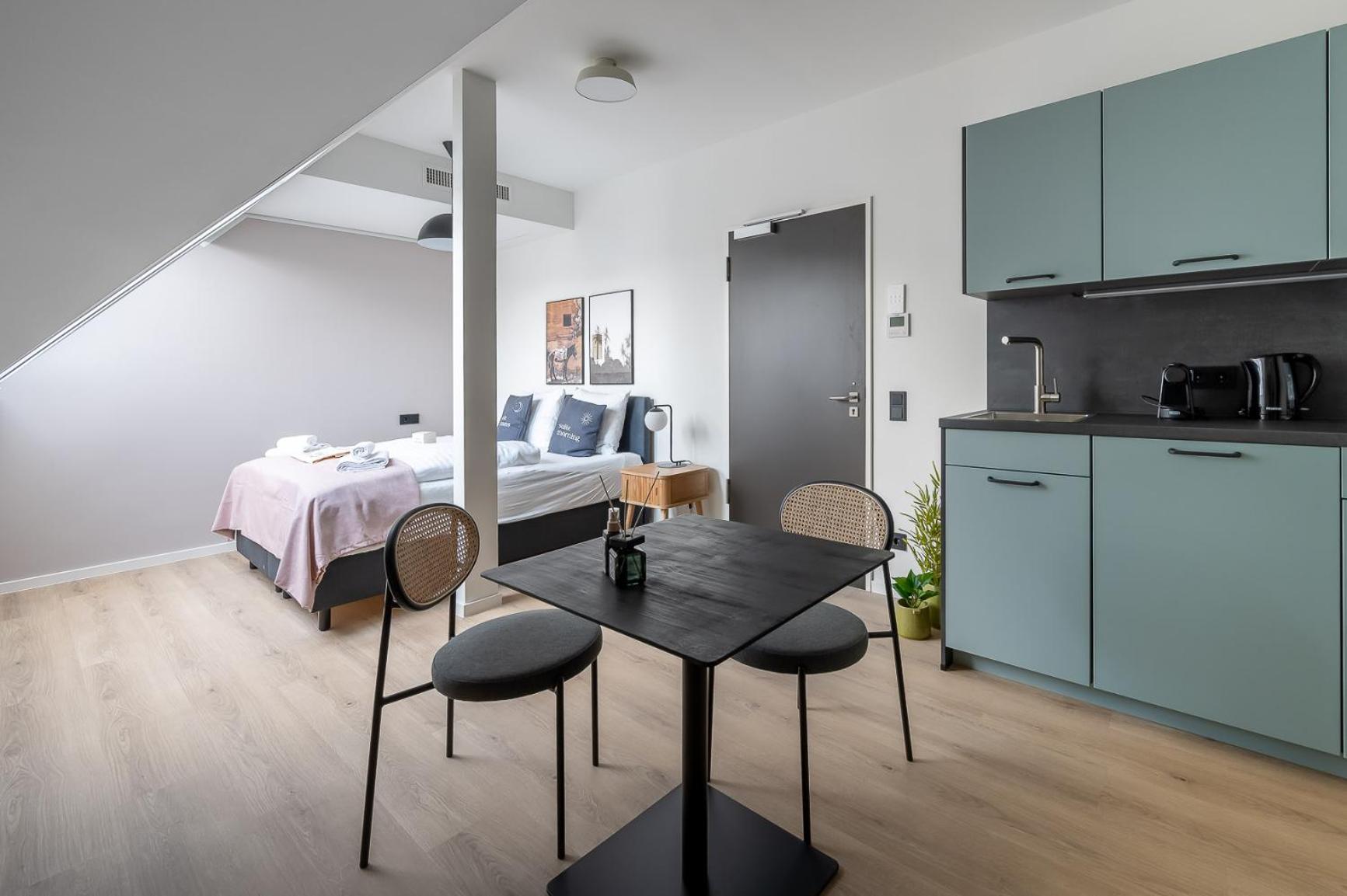 Limehome Stuttgart Elsenhansstr view 5