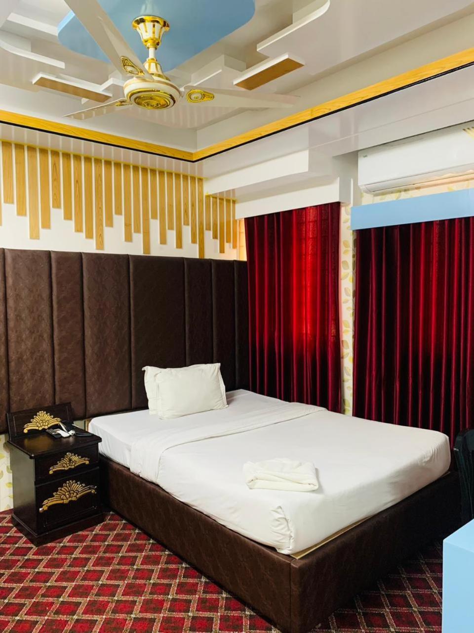 Hotel Heaven Inn