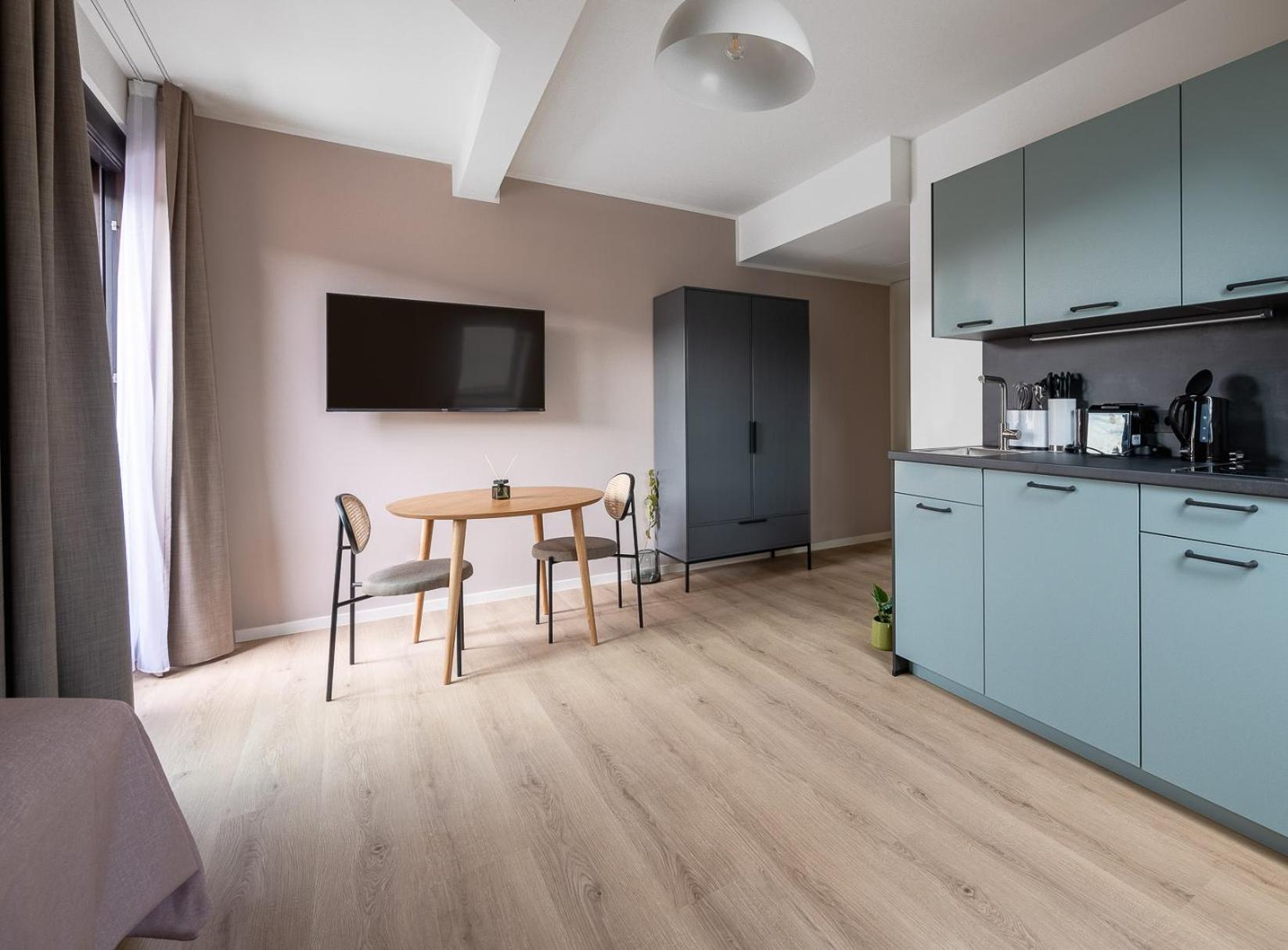 Limehome Stuttgart Elsenhansstr view 4