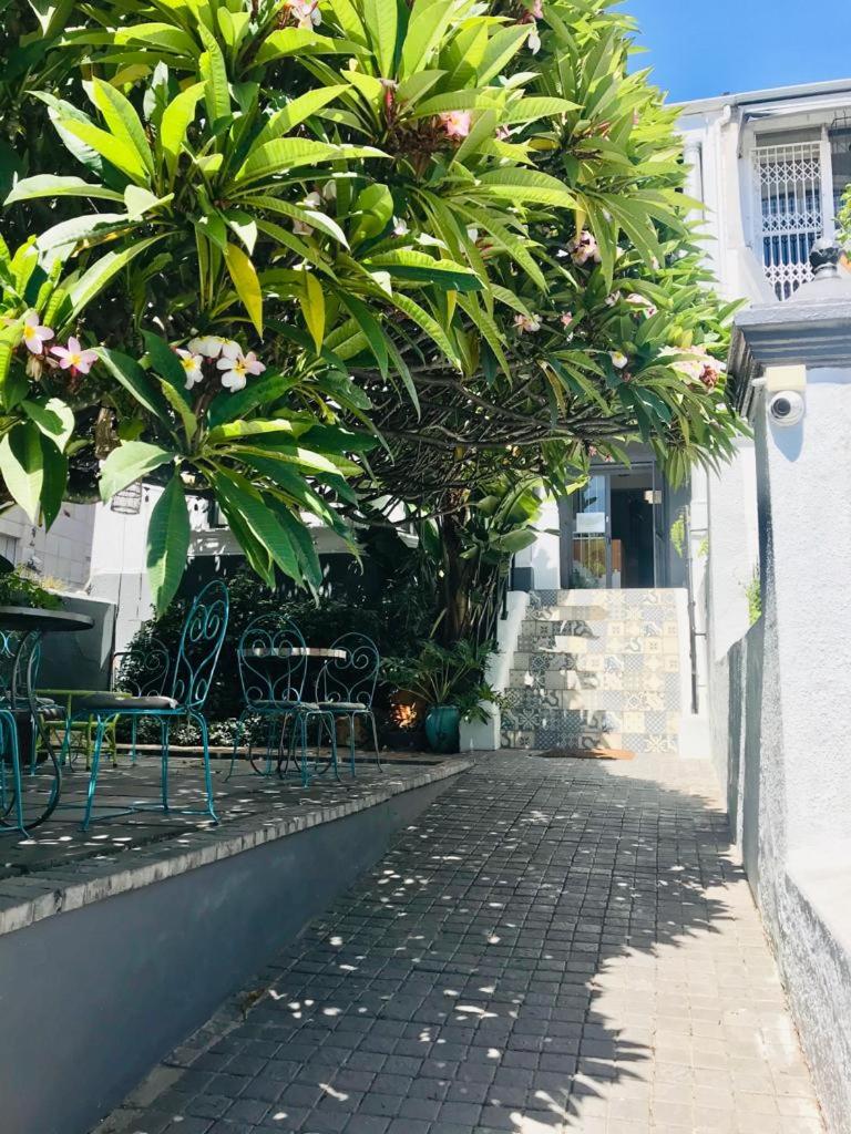 MOY Guesthouse & Backpackers
