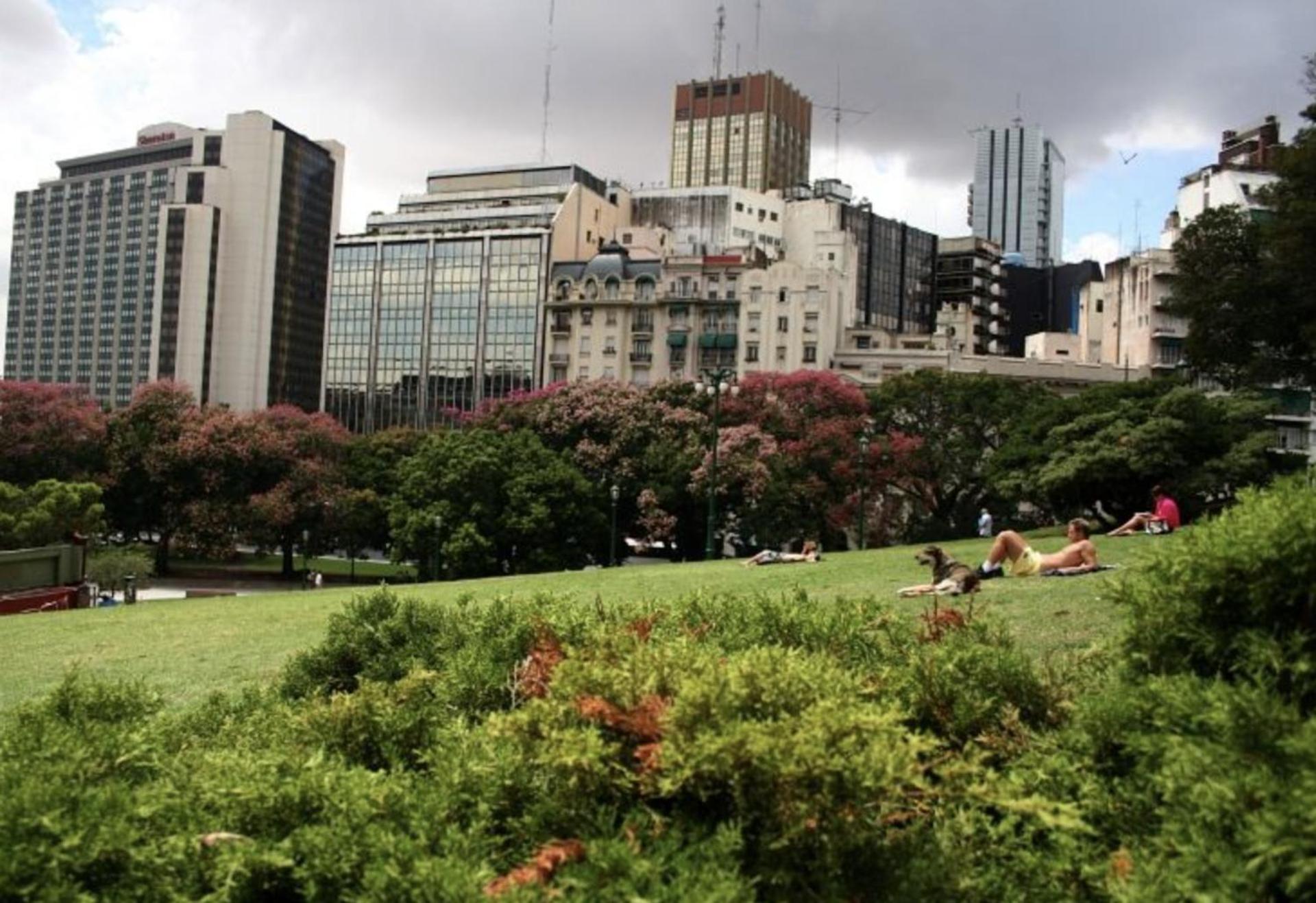 Departamento entero Internet 500mb sobre Florida Retiro Plaza San Martin