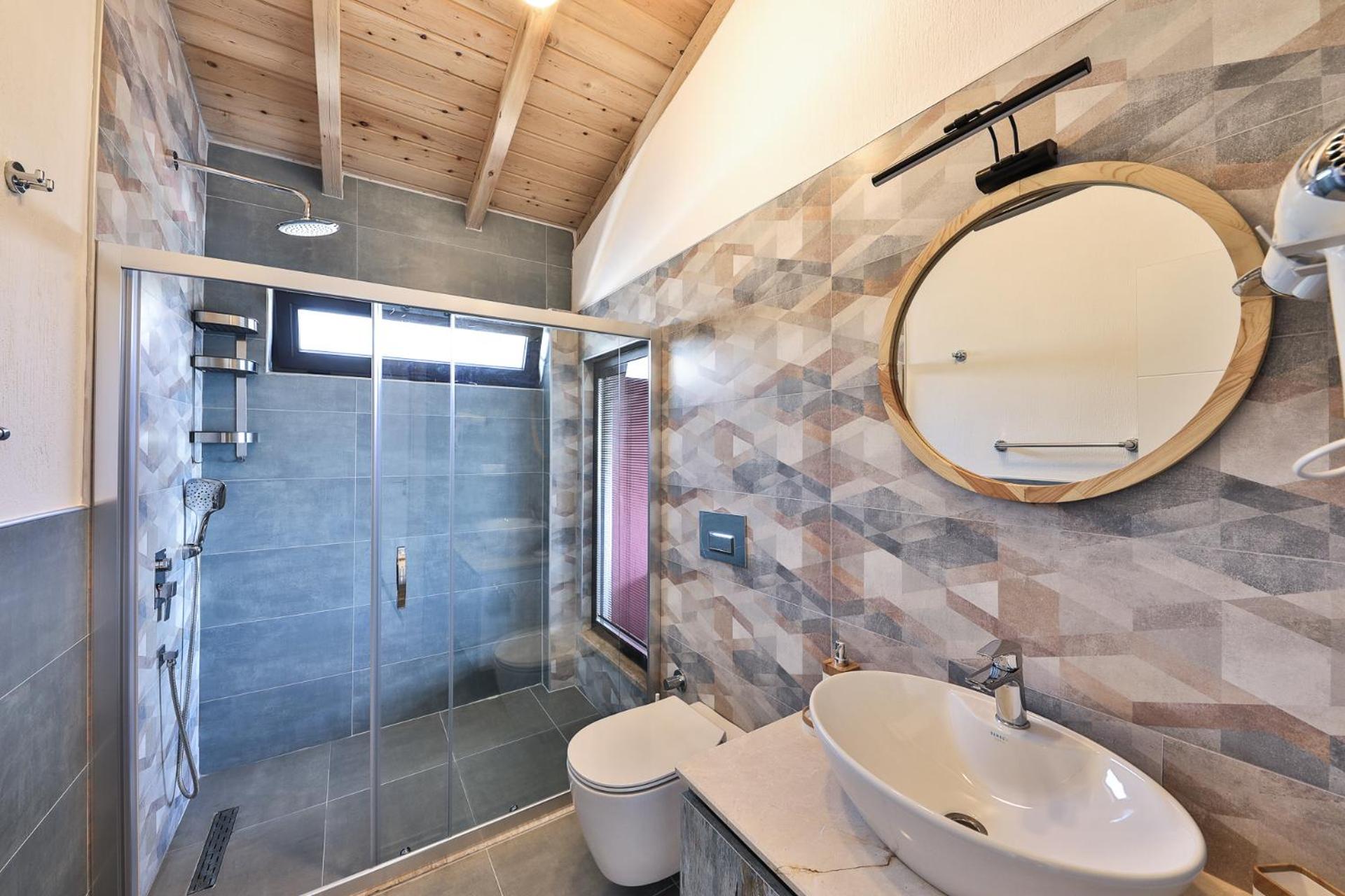 Villa mirador en Kas — bathroom