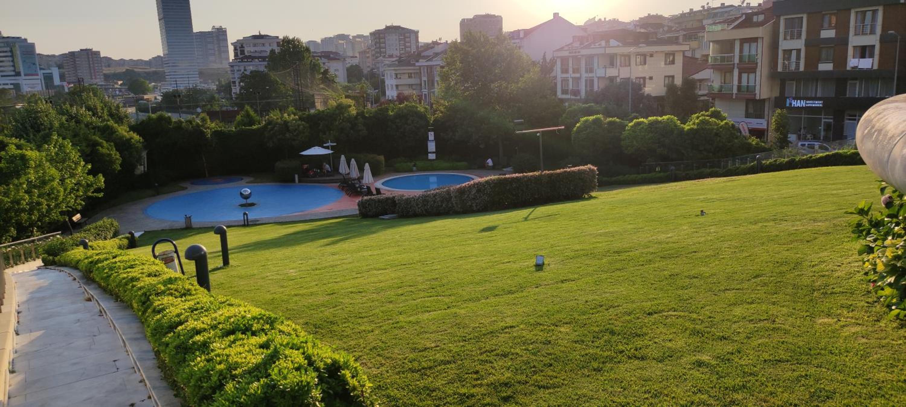 stylish flat-eagle eye for istanbul