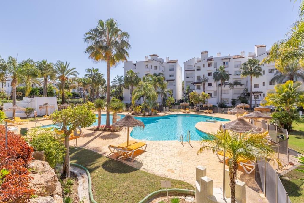 Luxuary Beachside 3BR apartment ! photo 2