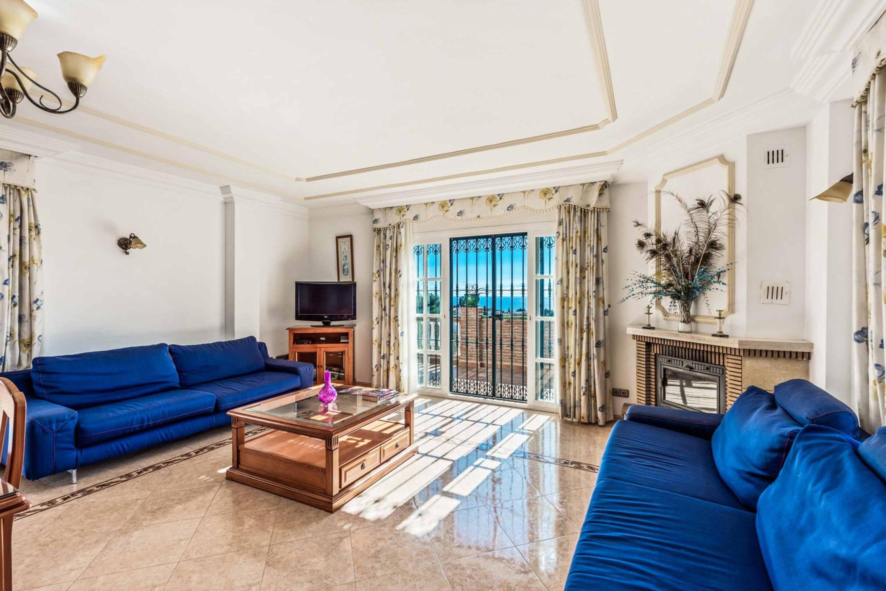 Villa Maria Isabel