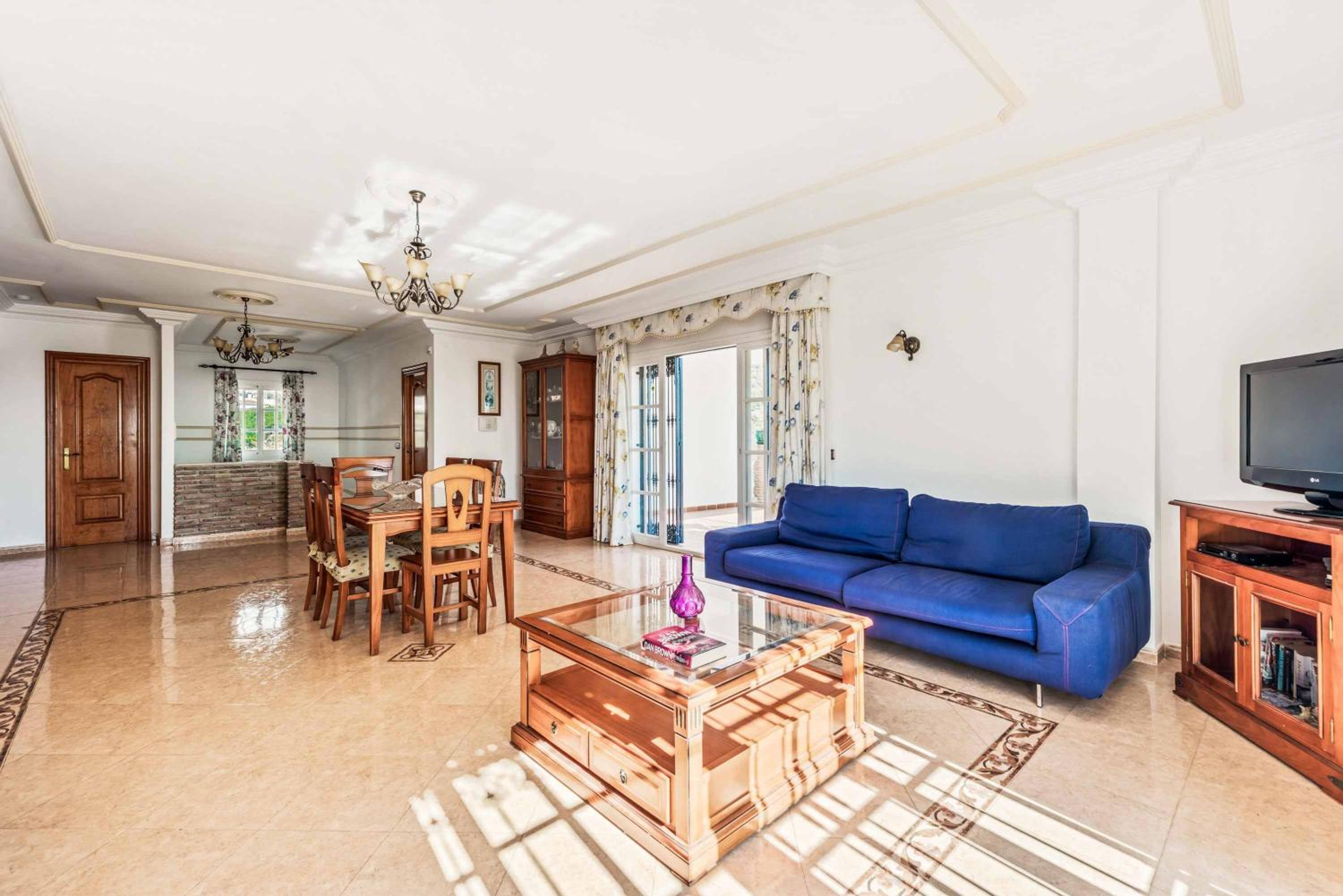 Villa Maria Isabel