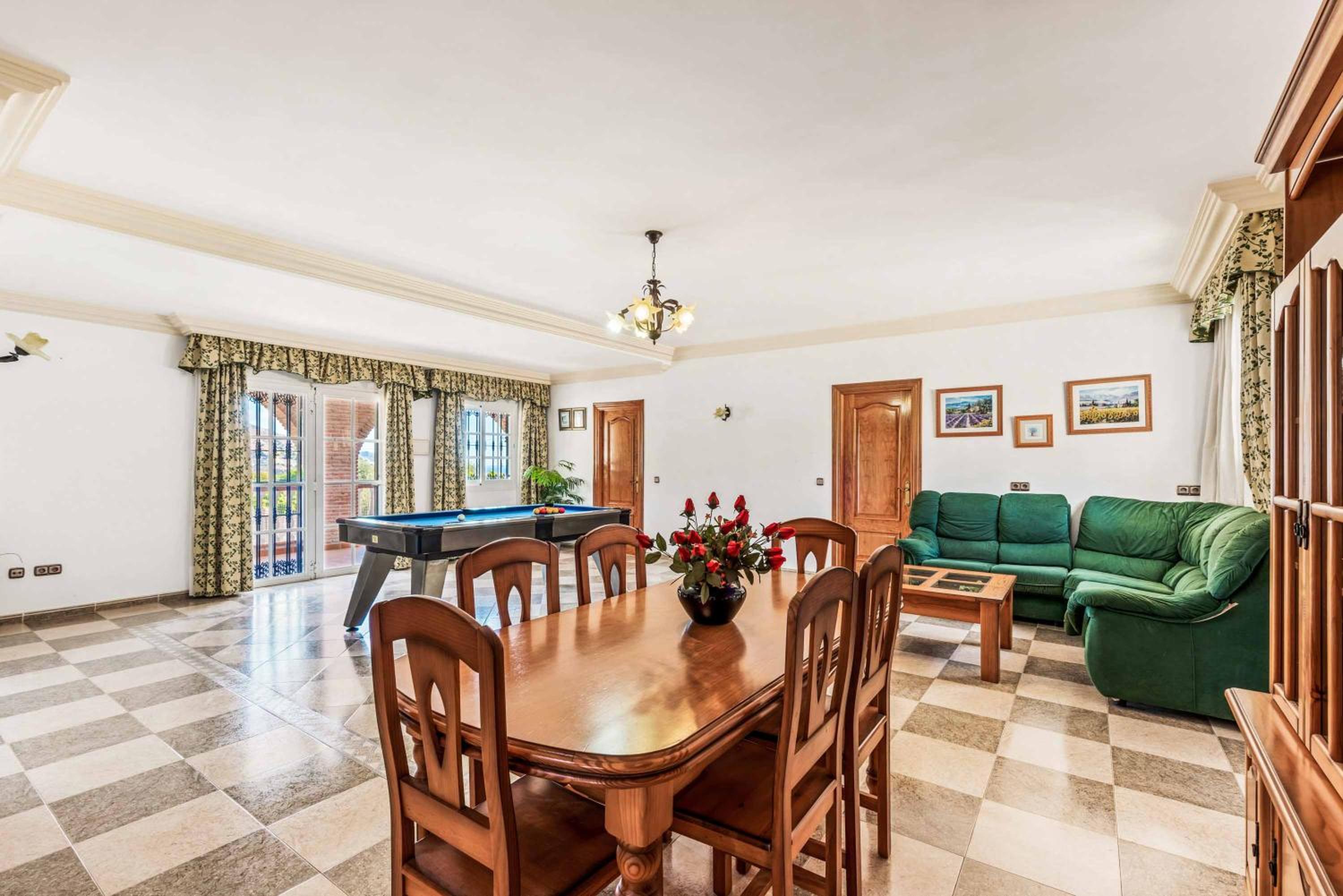 Villa Maria Isabel
