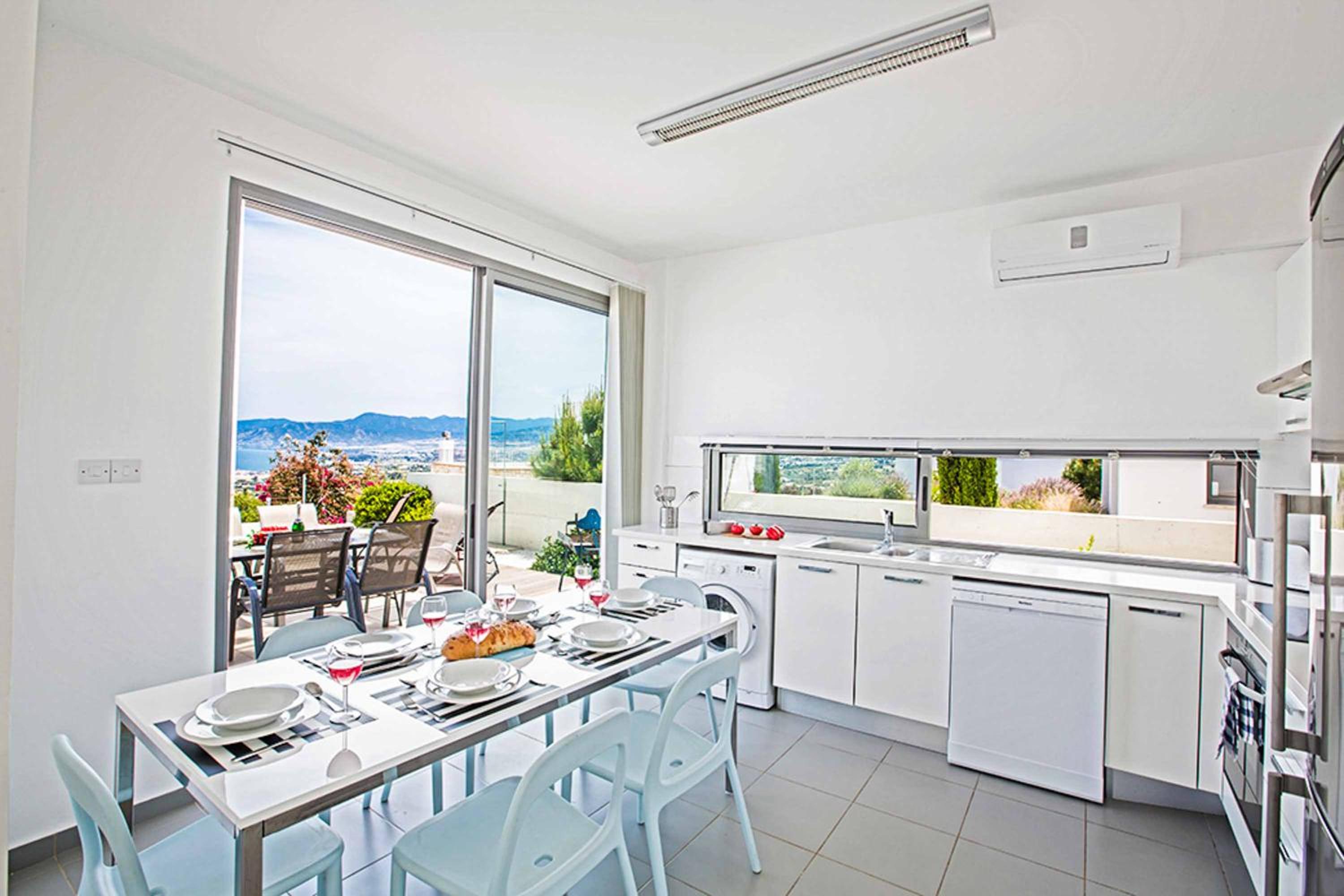 Villa Latchi View 23