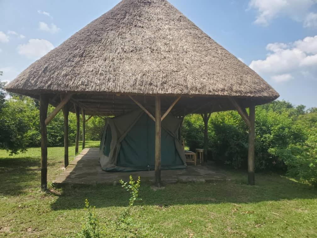 Engiri Game Lodge and Campsite