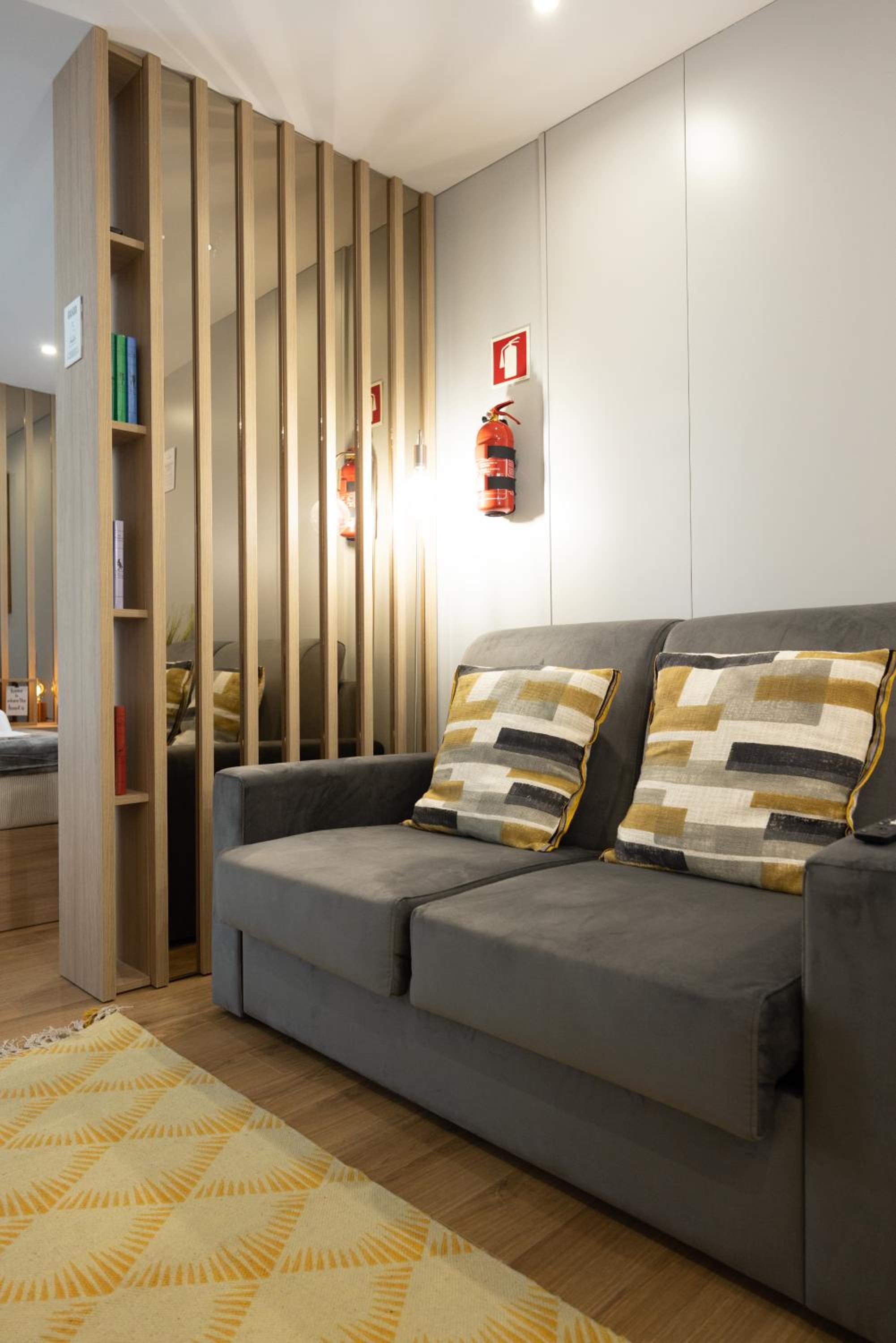 Signature Aveiro Flat incl Parking by Home Sweet Home Aveiro