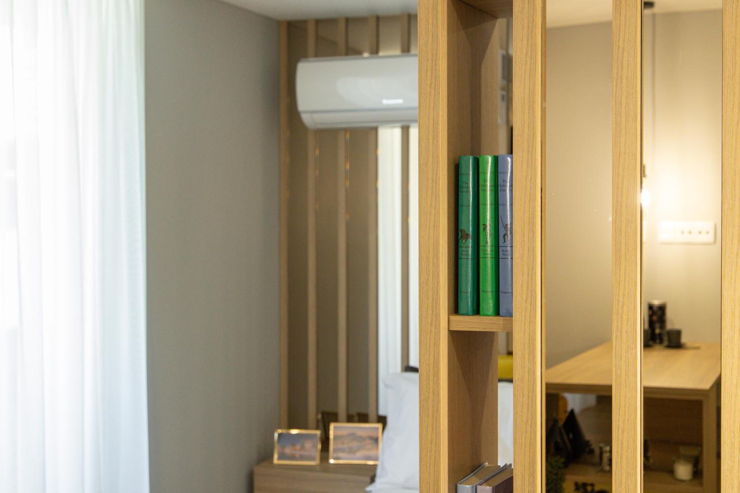 Signature Aveiro Flat incl Parking by Home Sweet Home Aveiro