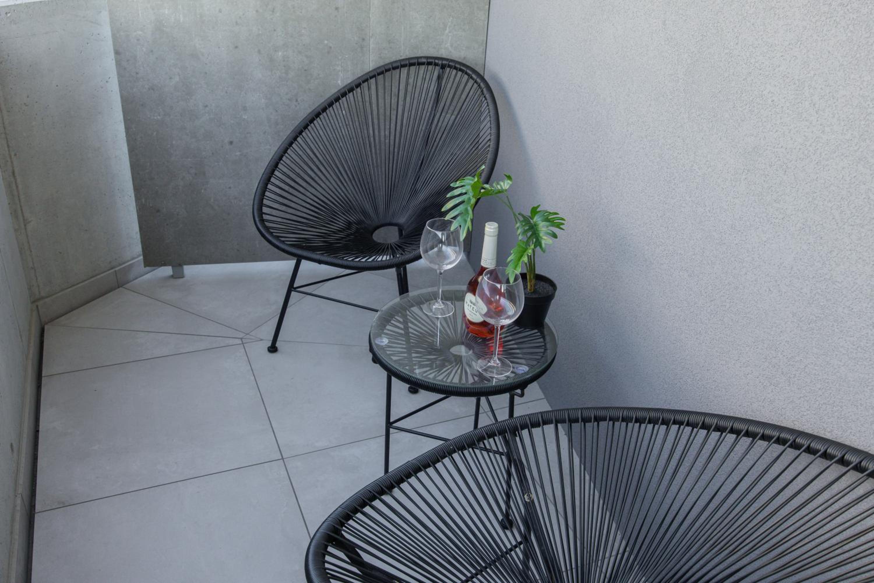 Signature Aveiro Flat incl Parking by Home Sweet Home Aveiro