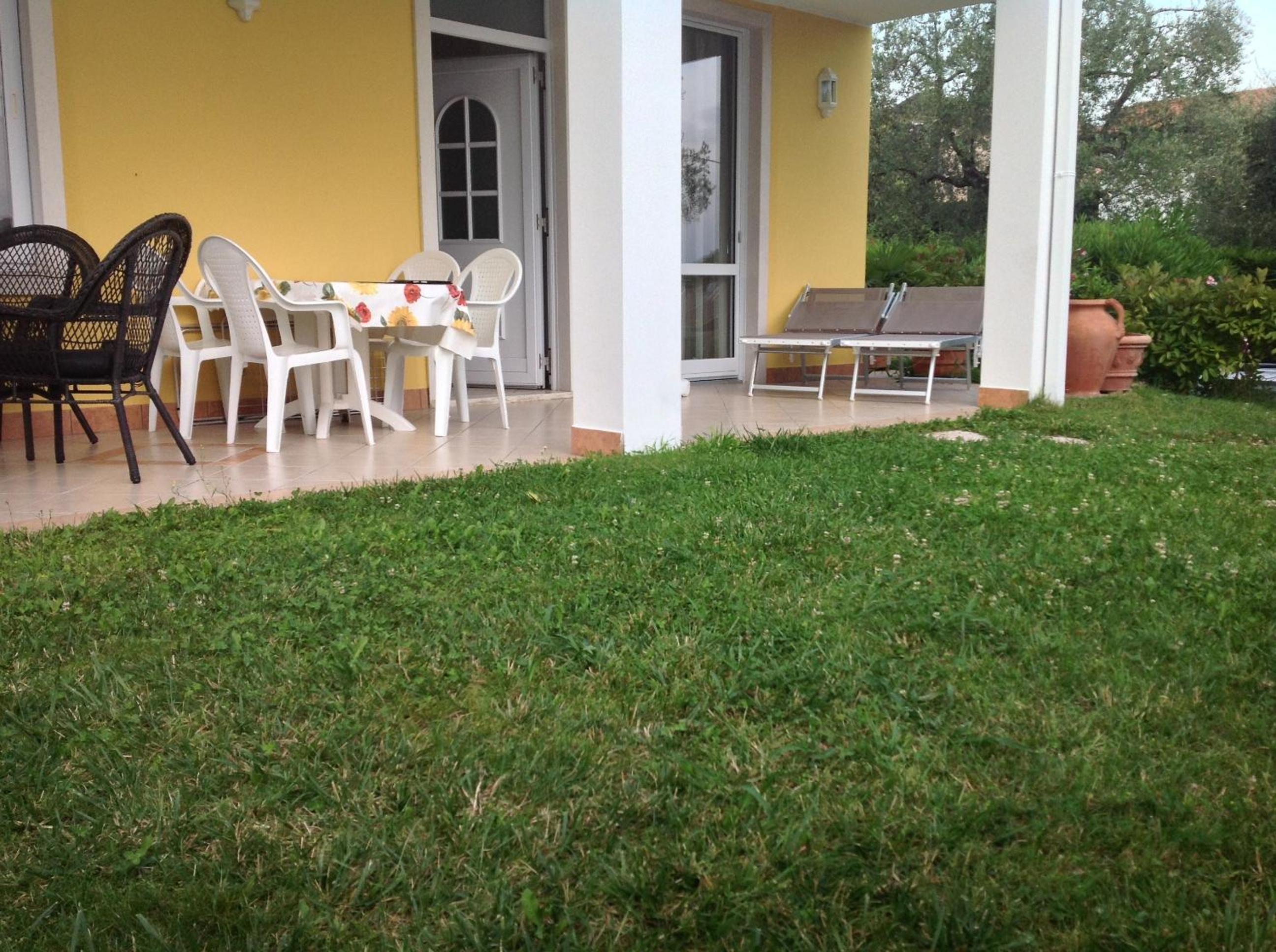 Photo 33