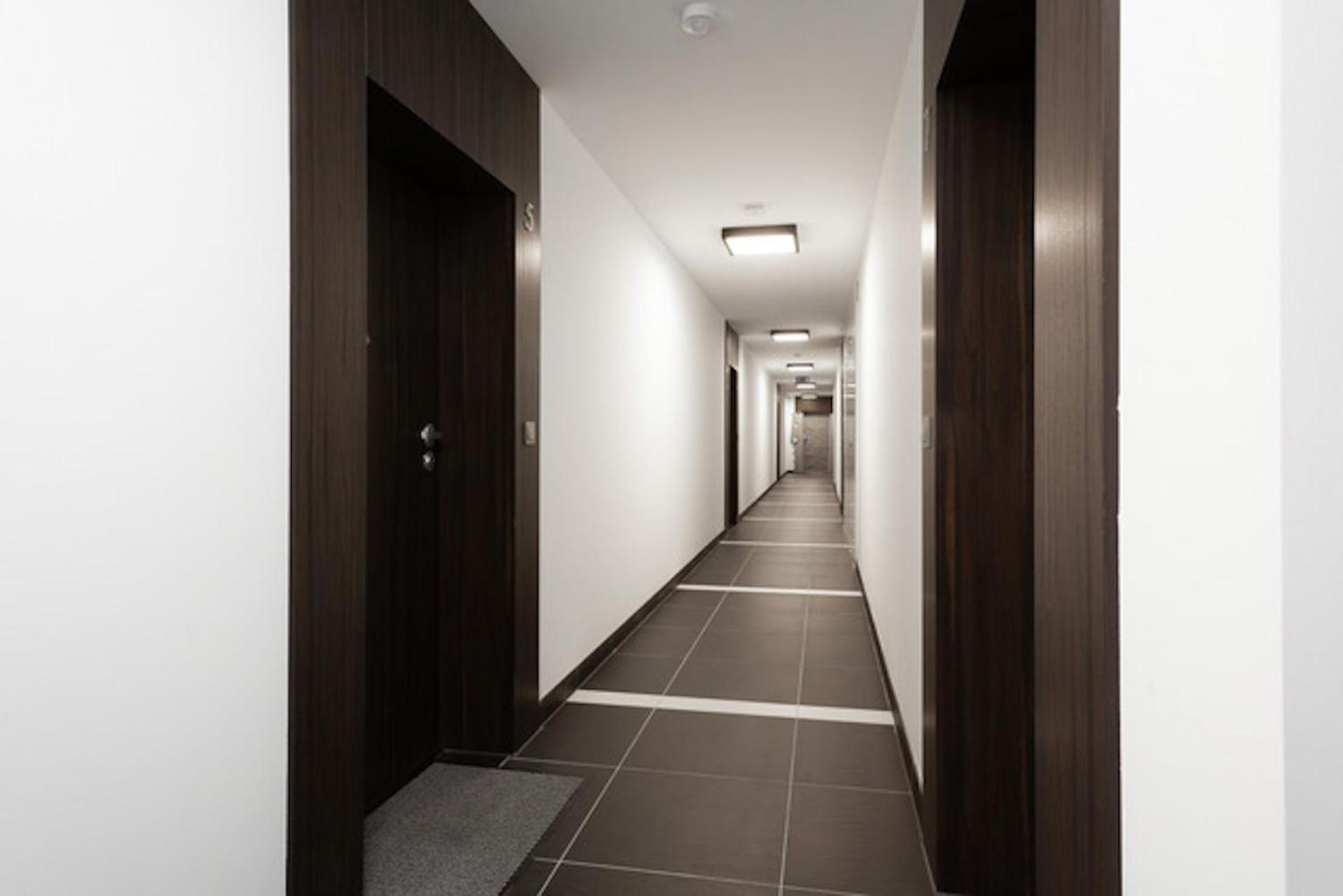 Golden Apartments Warsaw - Large & Stylish, Metro Nearby Grzybowska 85-5