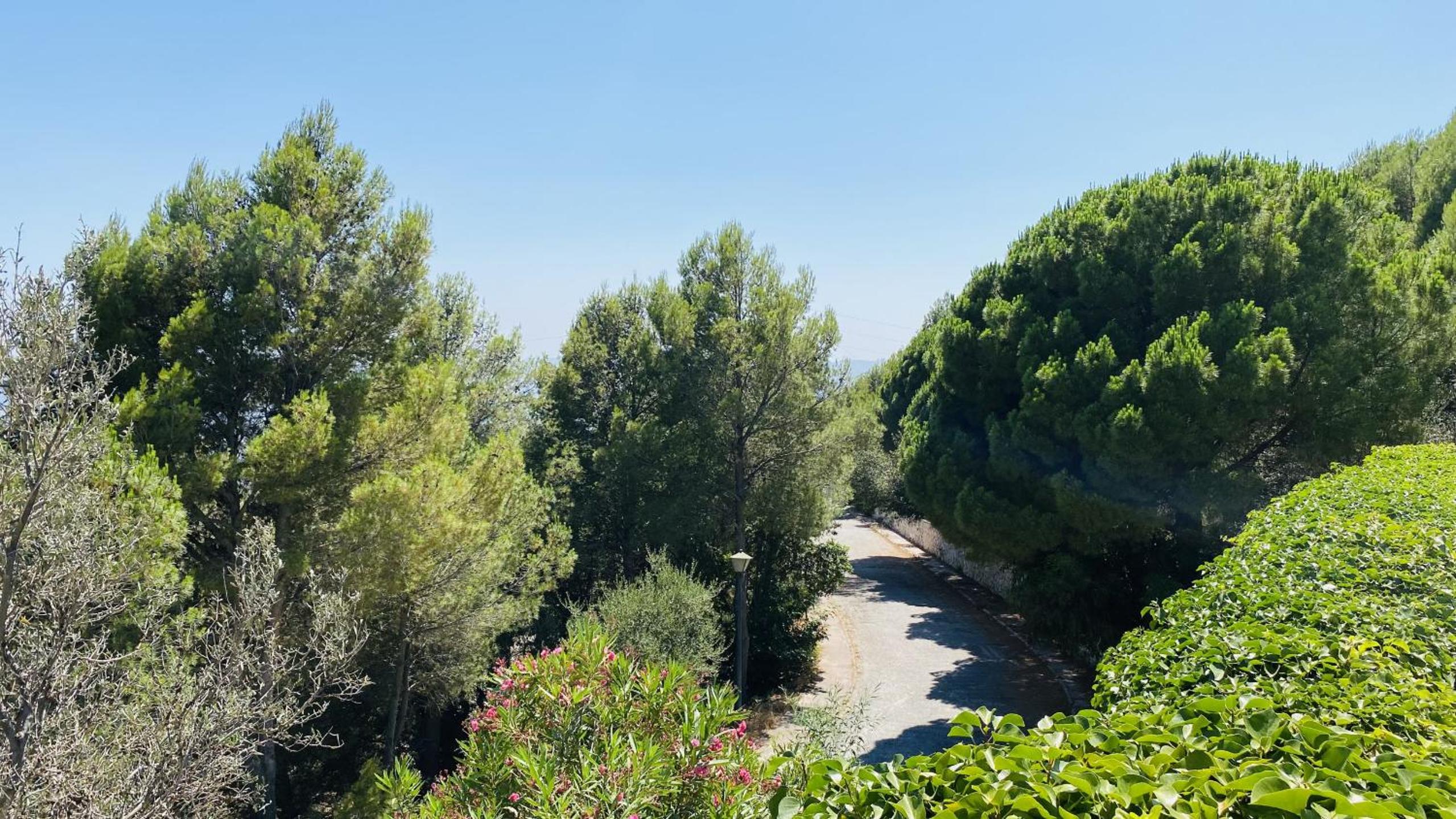 Spectacular views private villa Valtocado