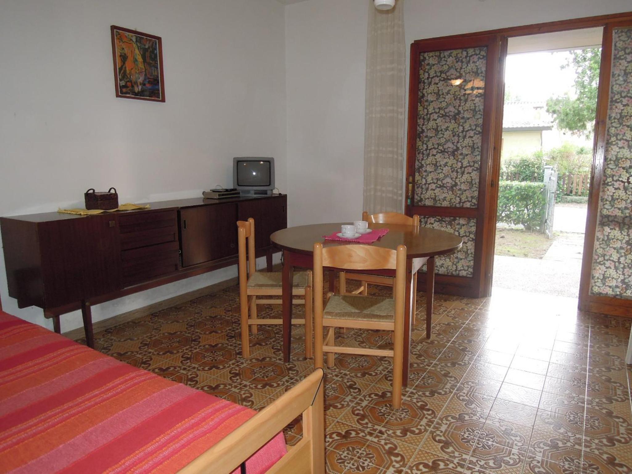 Comfortable villa in a quiet spot in Bibione view 2