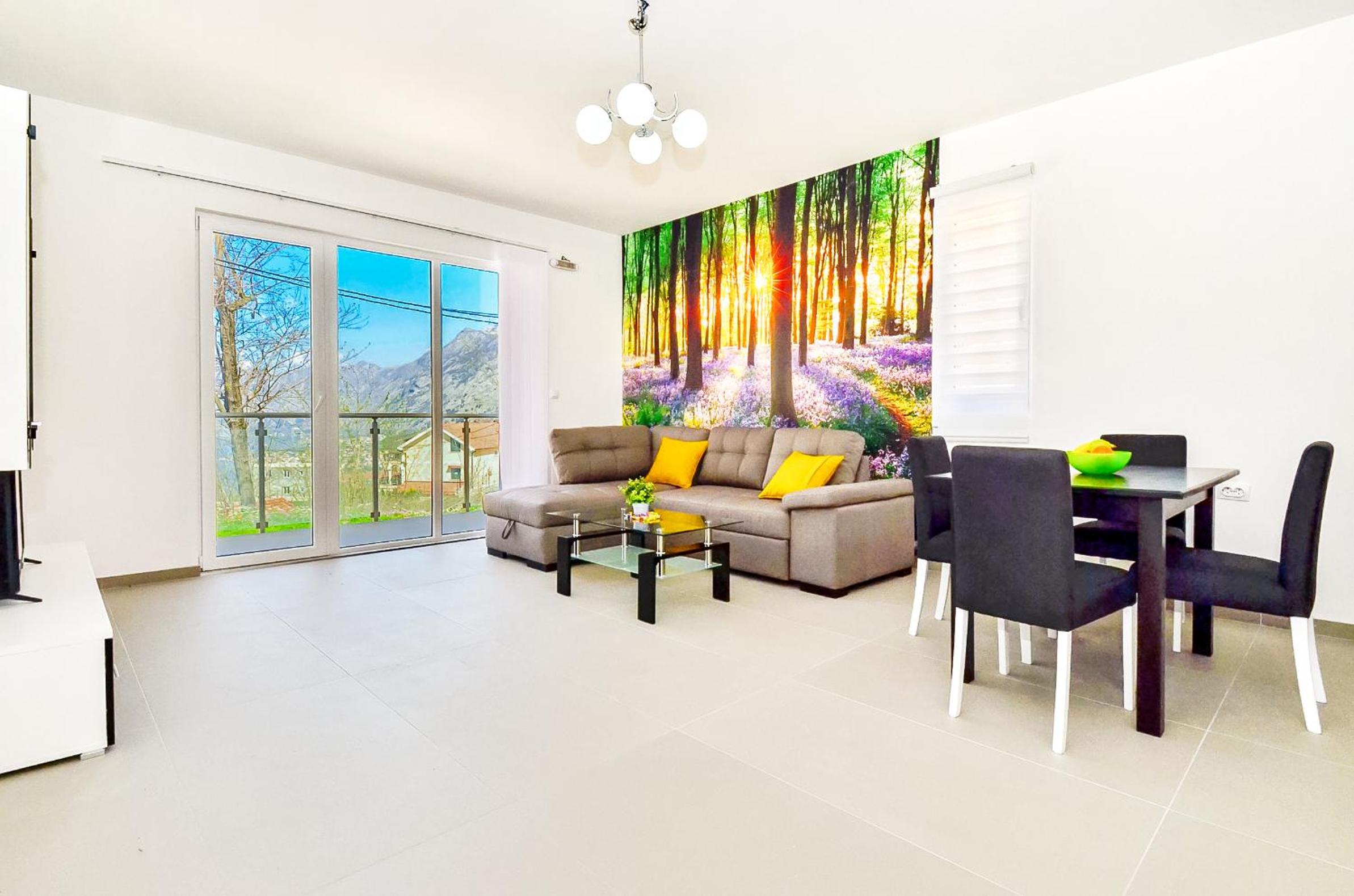 Four Seasons Apartments
