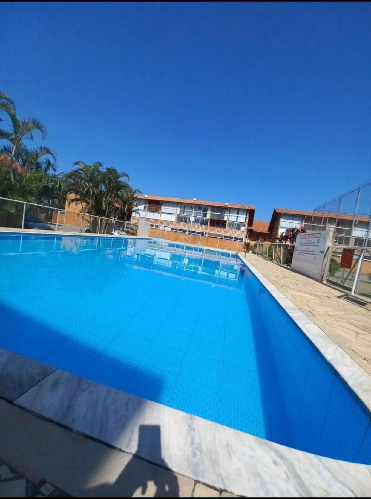 APARTAMENTO COM PISCINA VILE ll MARANDUBA