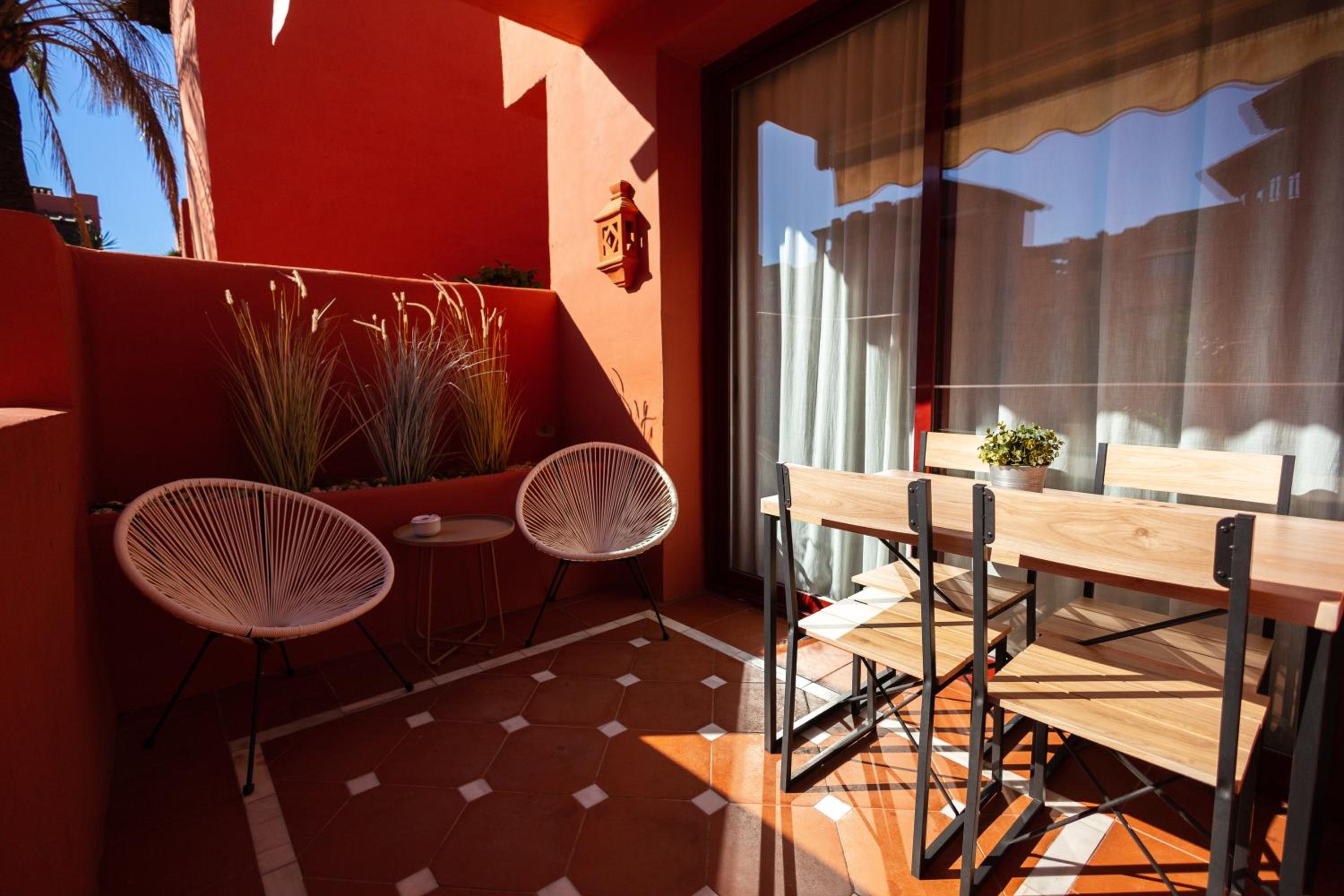 Marbella Vacations - Two-room apartment in Elviria NEAR THE BEACH with parking - Property Image 20