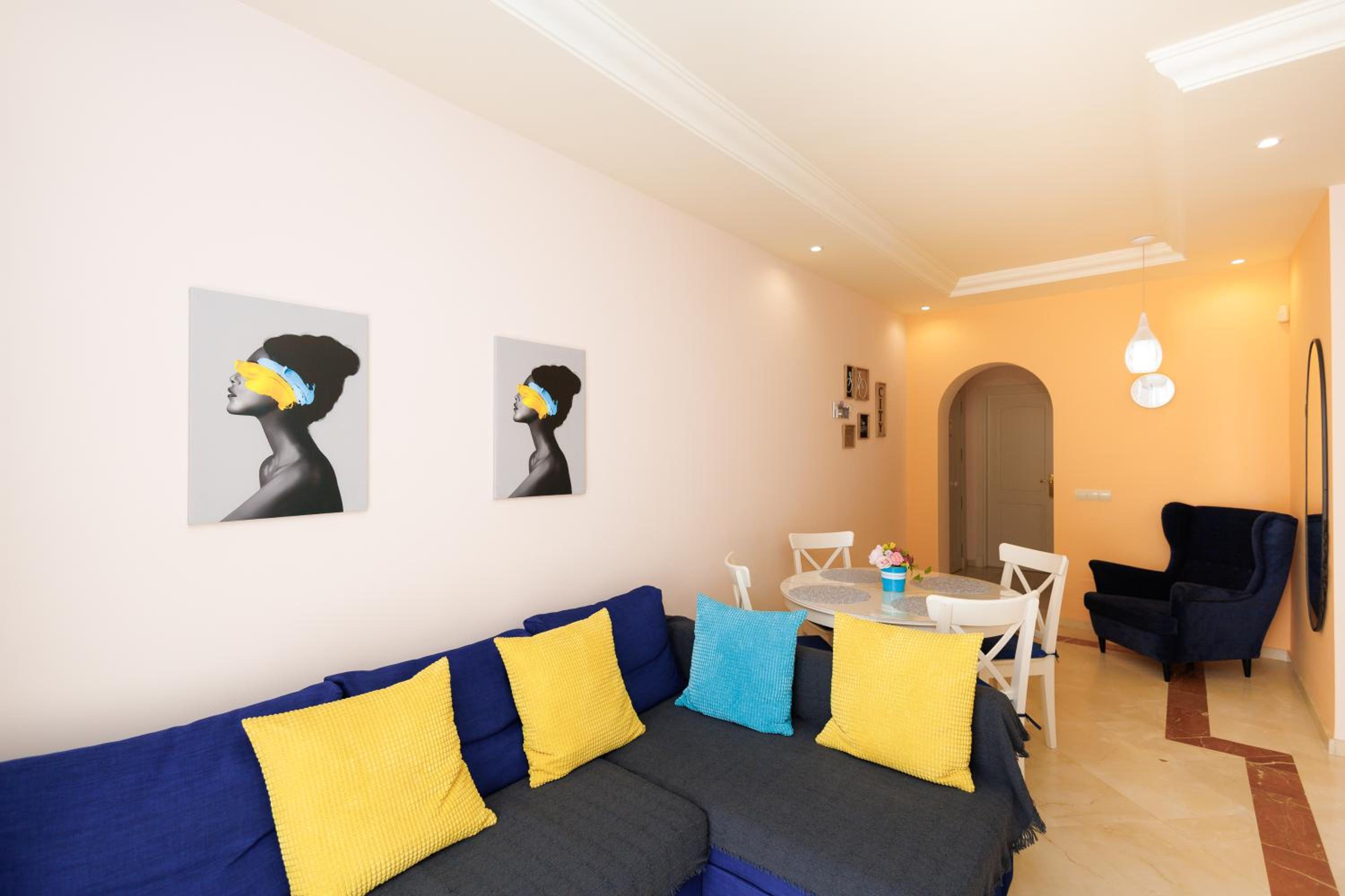 Marbella Vacations - Two-room apartment in Elviria NEAR THE BEACH with parking - Property Image 40