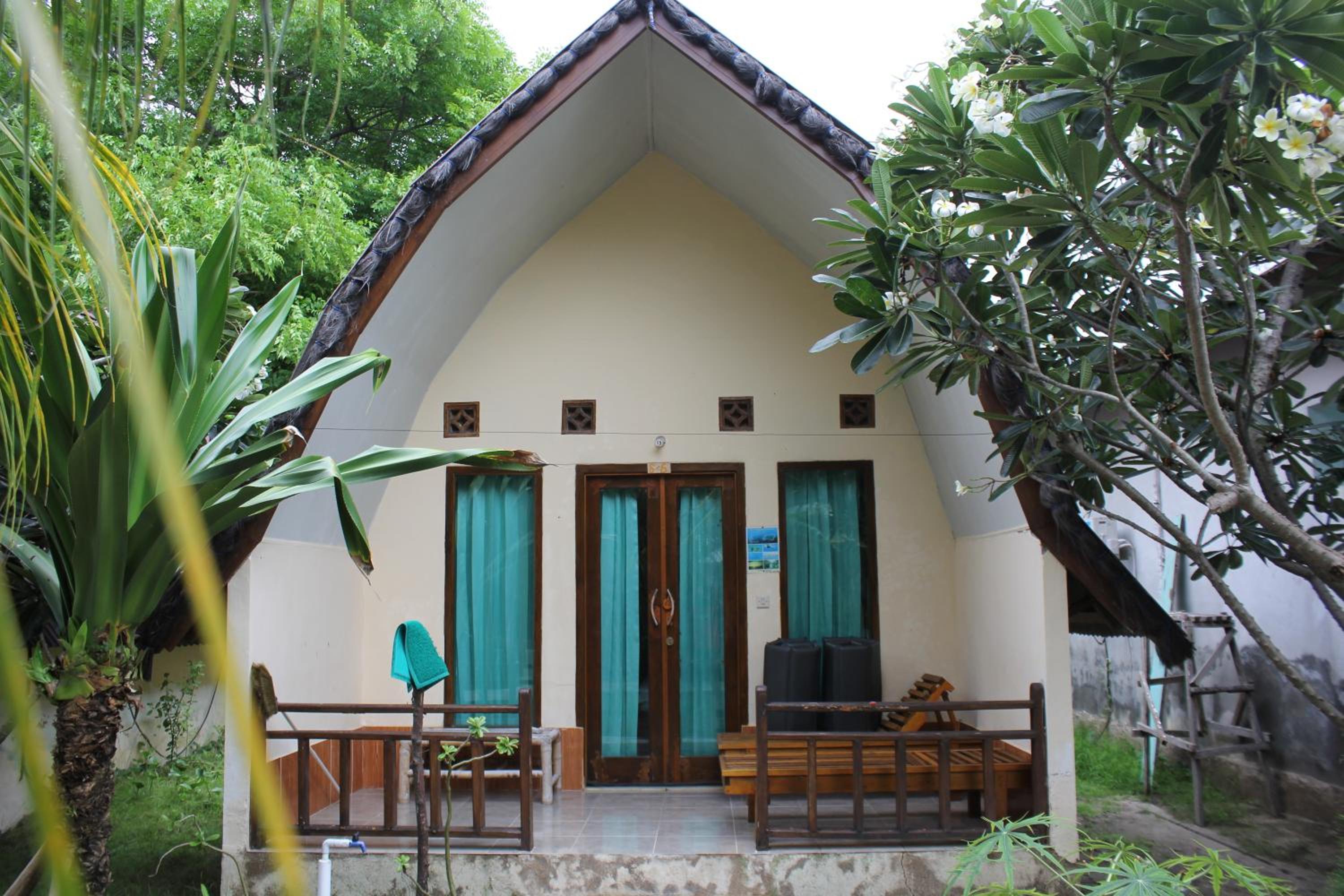 II Bungalow view 4