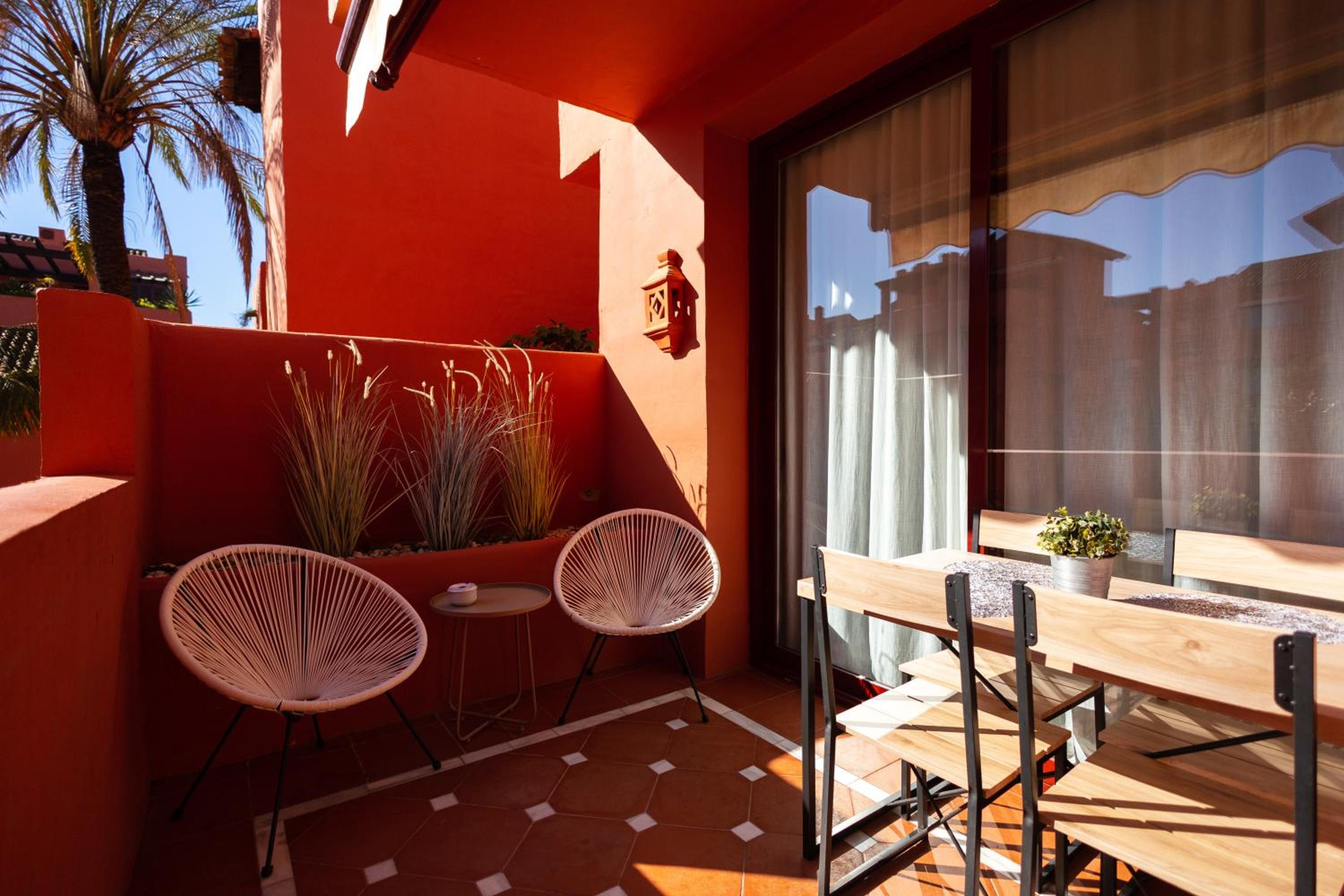 Marbella Vacations - Two-room apartment in Elviria NEAR THE BEACH with parking - Property Image 38
