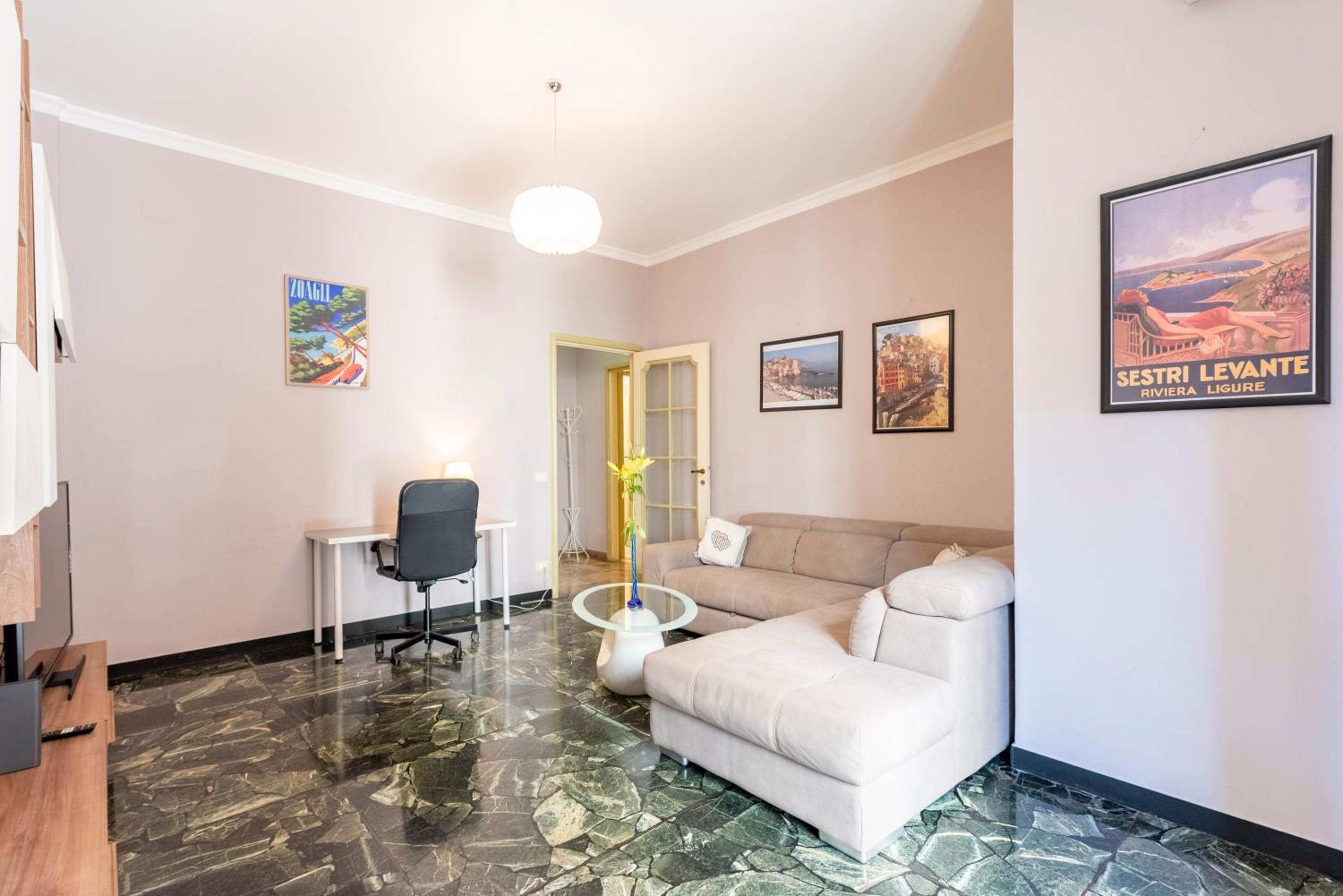 JOIVY Cute flat with terrace view 5