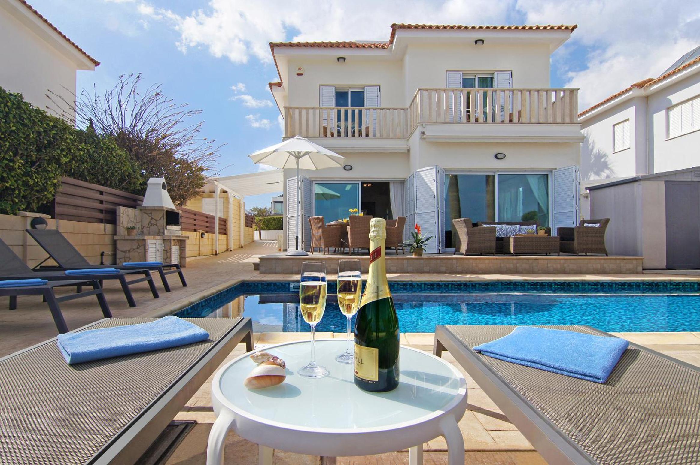 Villa Venus view 4