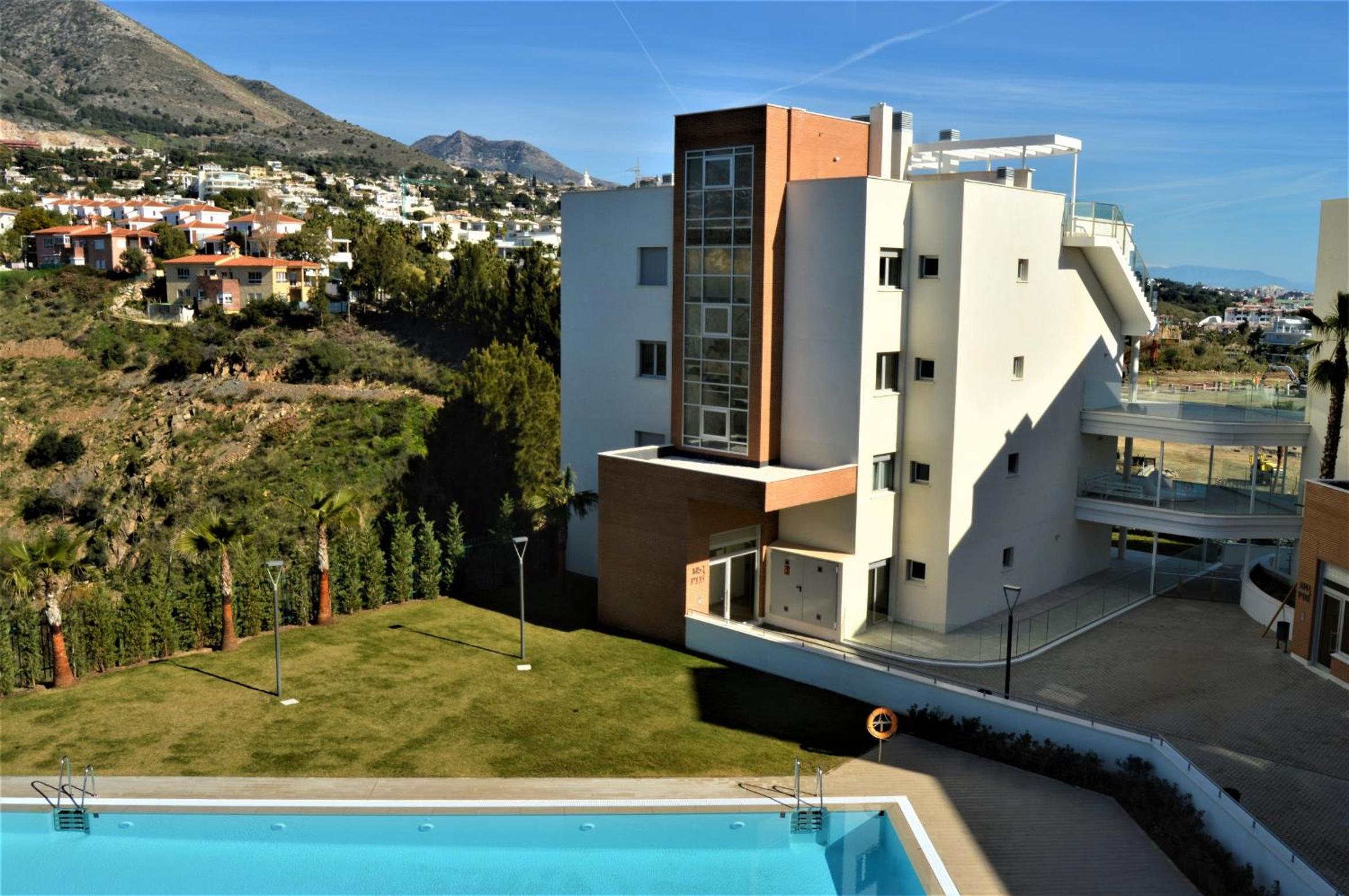 Panoramica 2 bed Luxury apartment Fuengirola