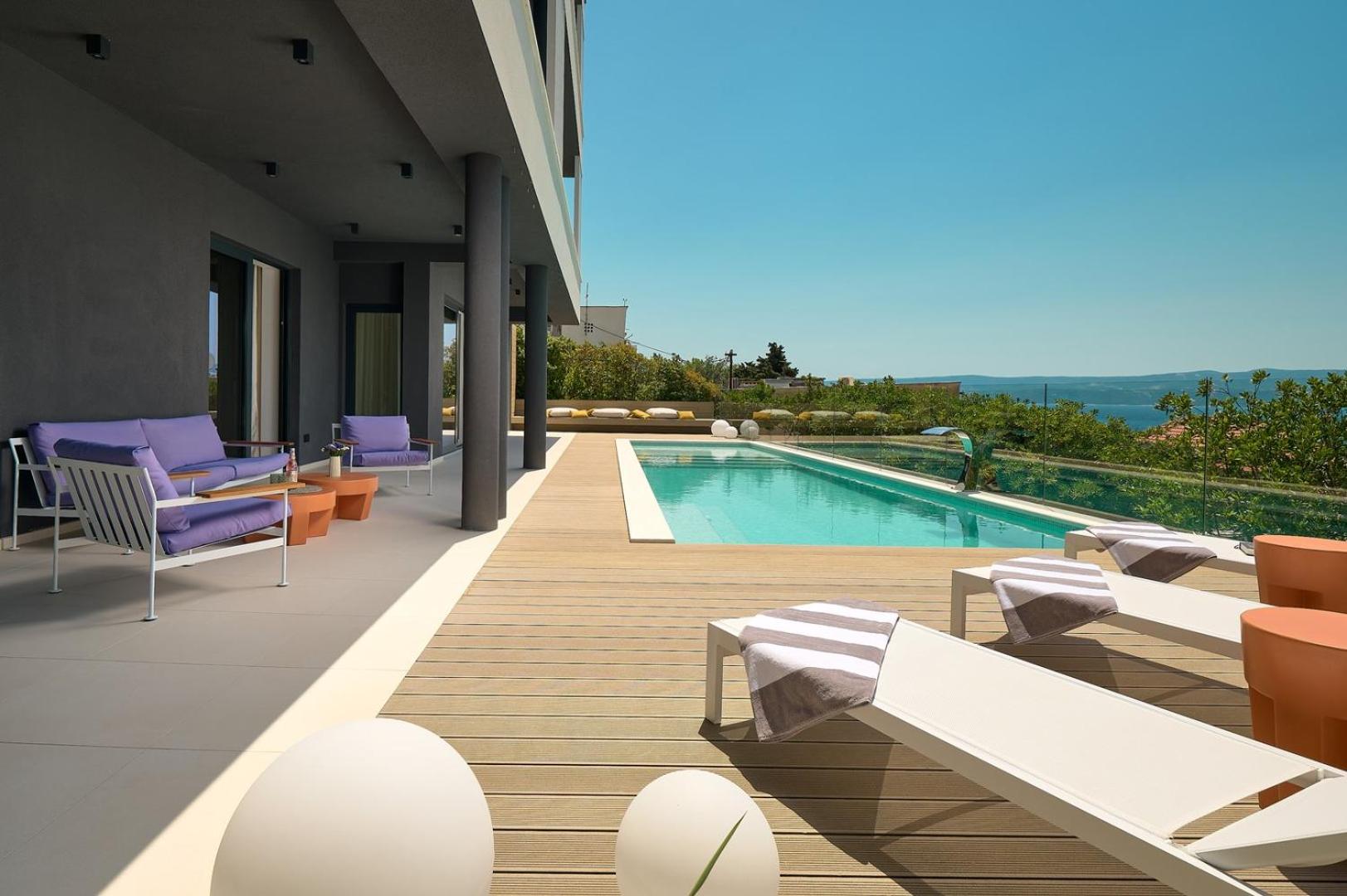 Seaview Villa Flora - Heated pool and Spa
