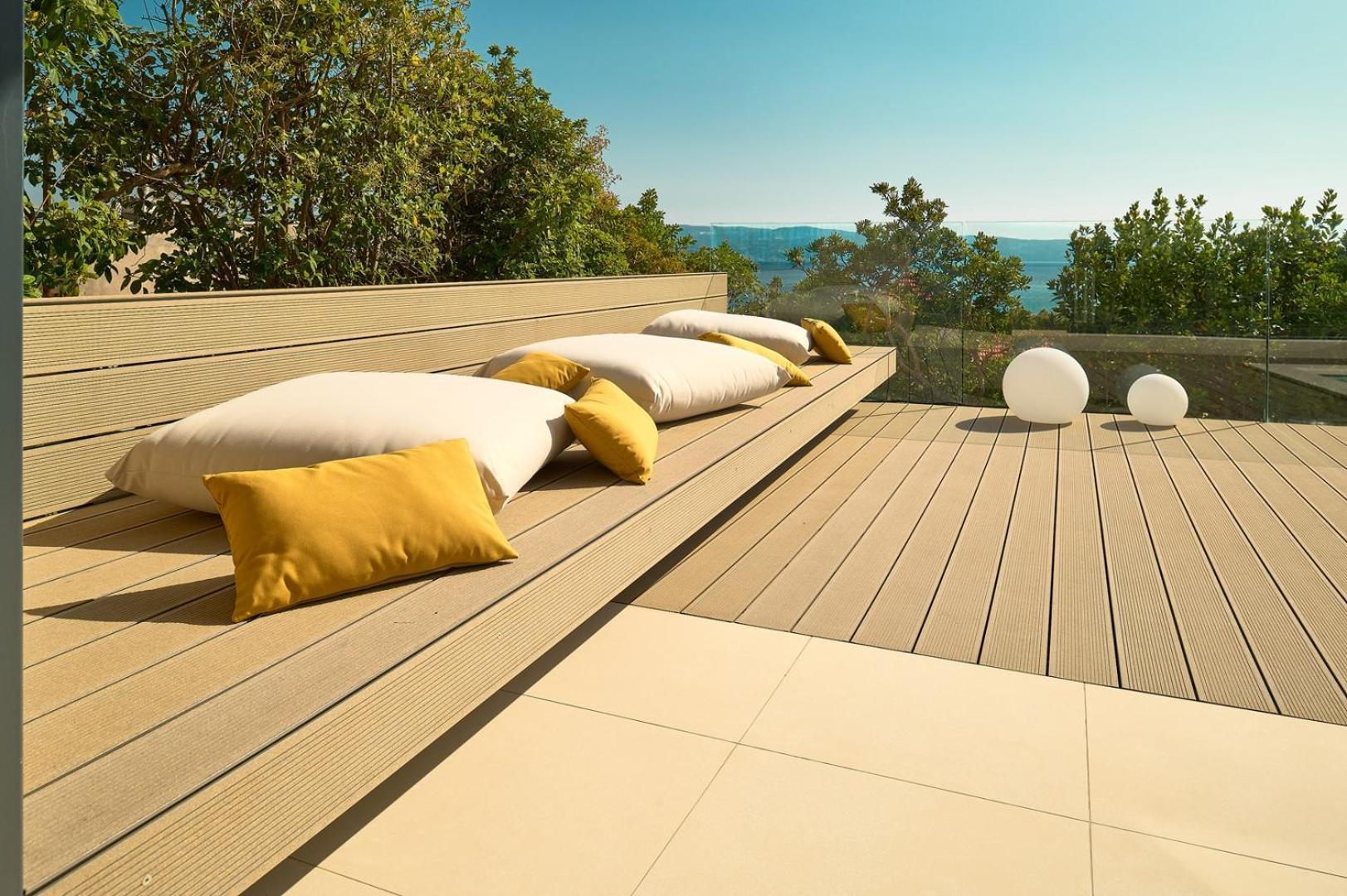 Seaview Villa Flora - Heated pool and Spa
