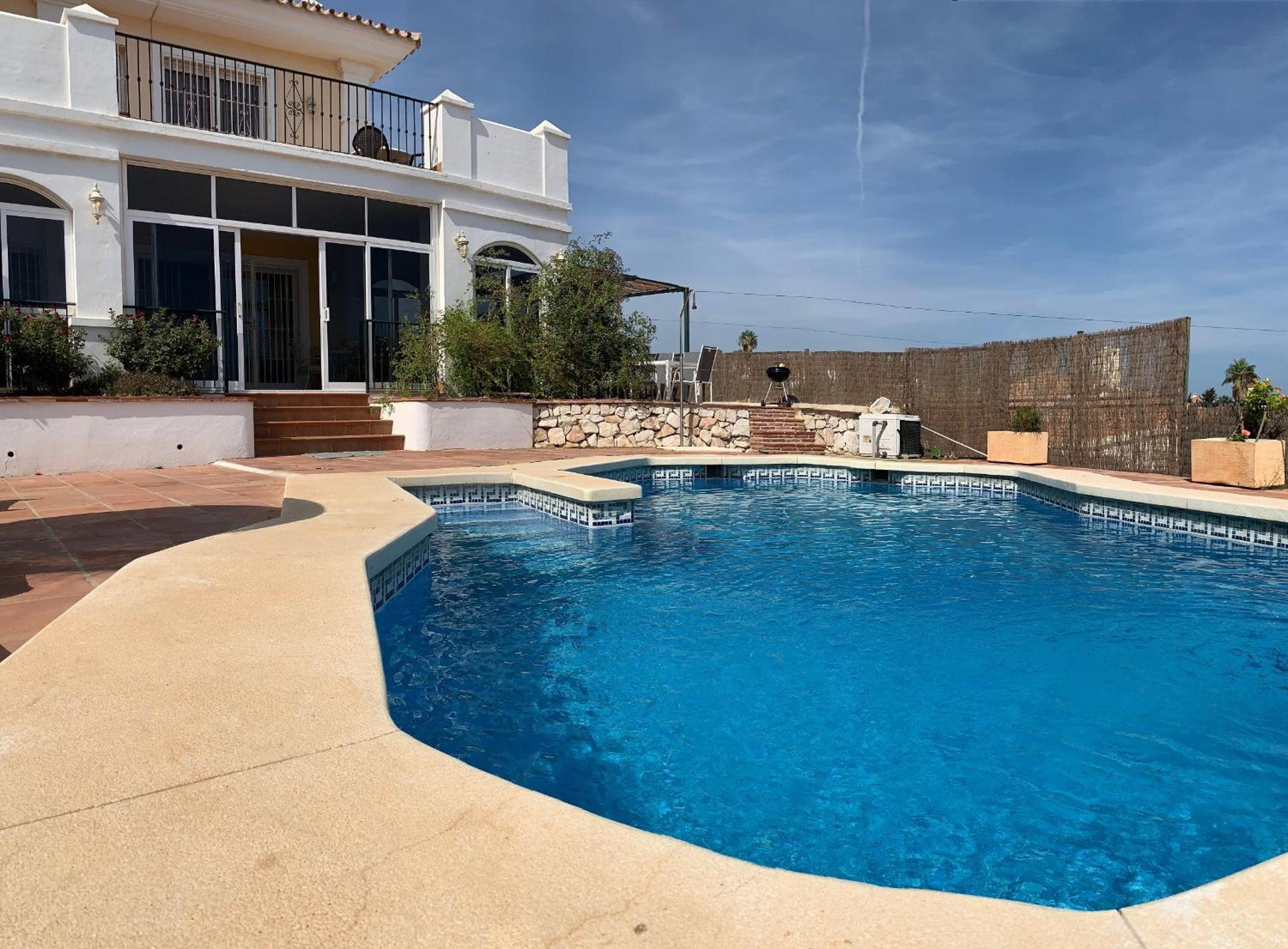 Beautiful Villa Walking distance to Beach El Faro