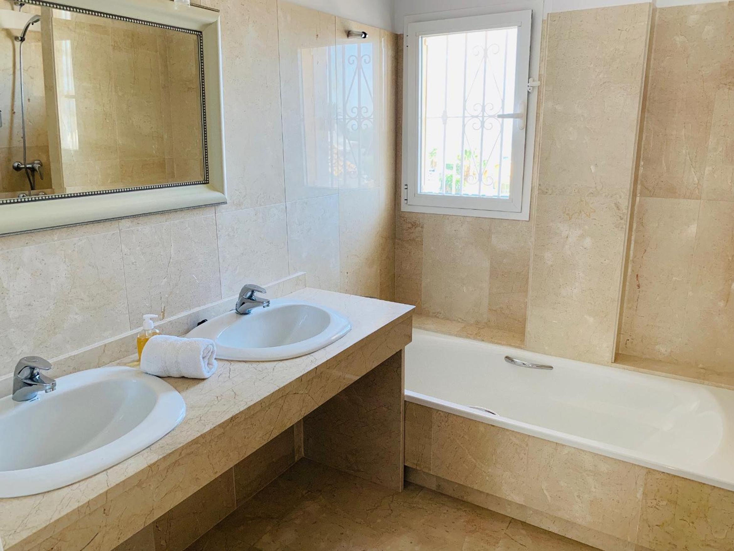 Beautiful Villa Walking distance to Beach El Faro